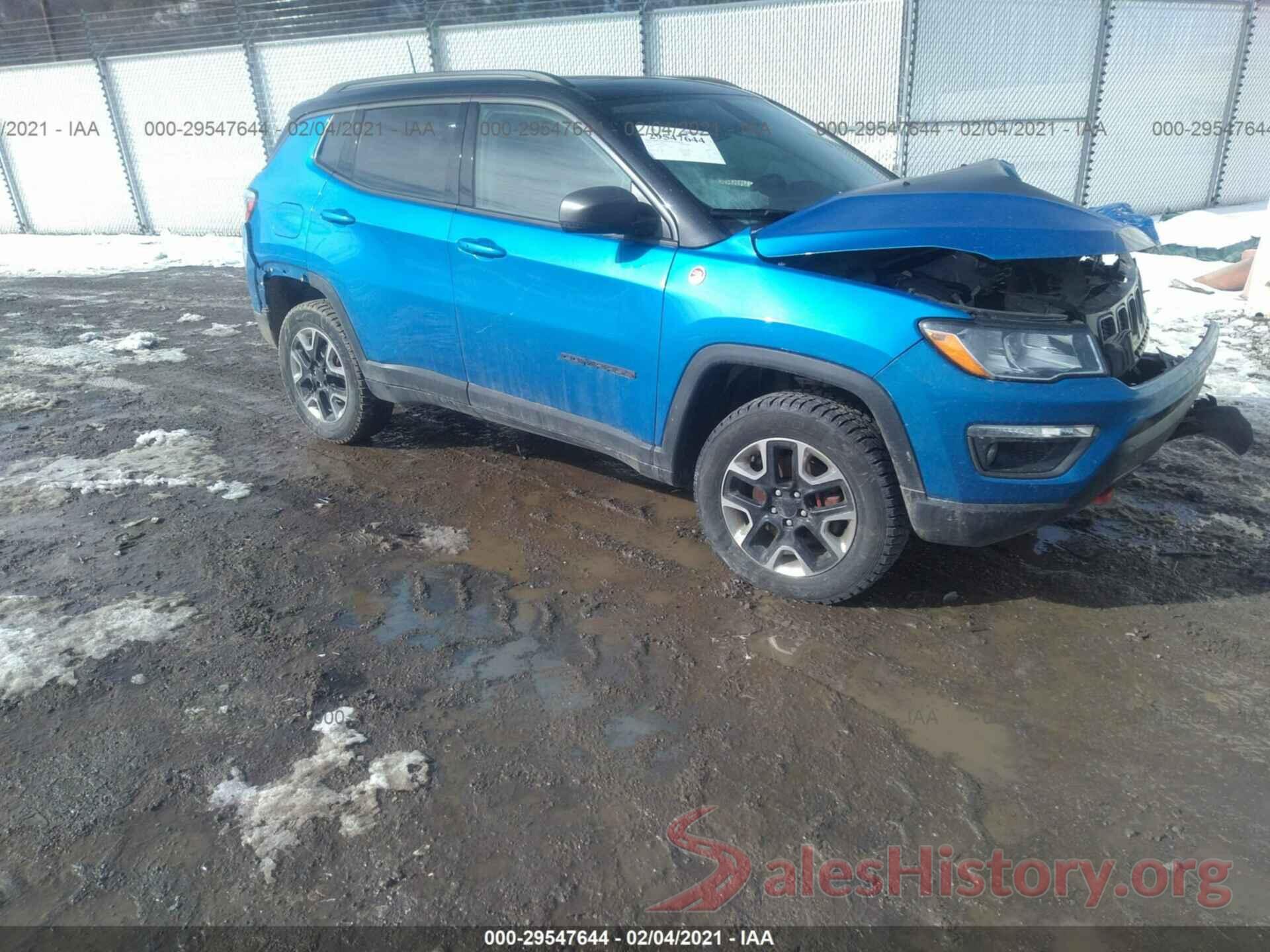 3C4NJDDB7JT366614 2018 JEEP COMPASS