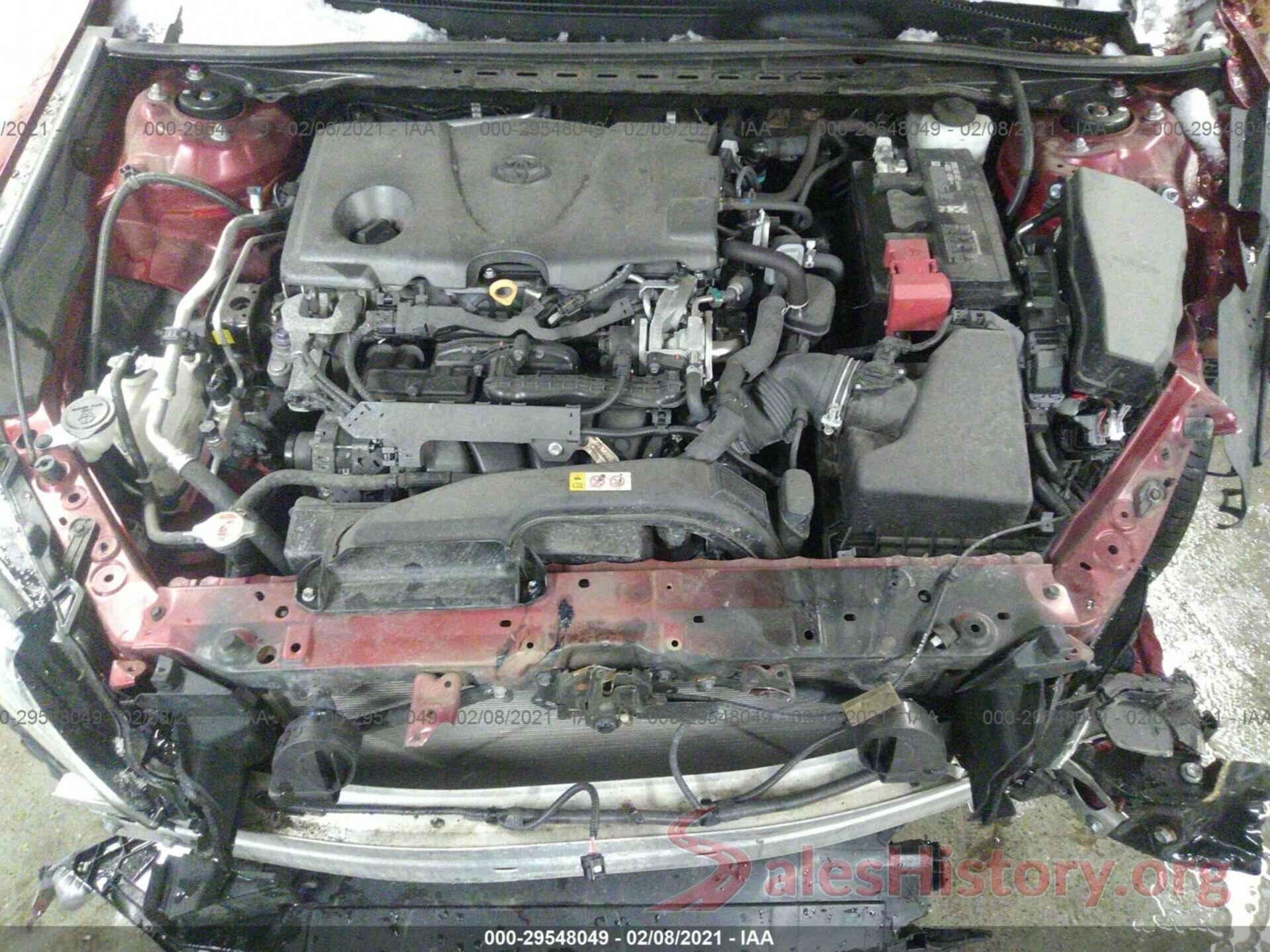 4T1B11HK2JU586319 2018 TOYOTA CAMRY