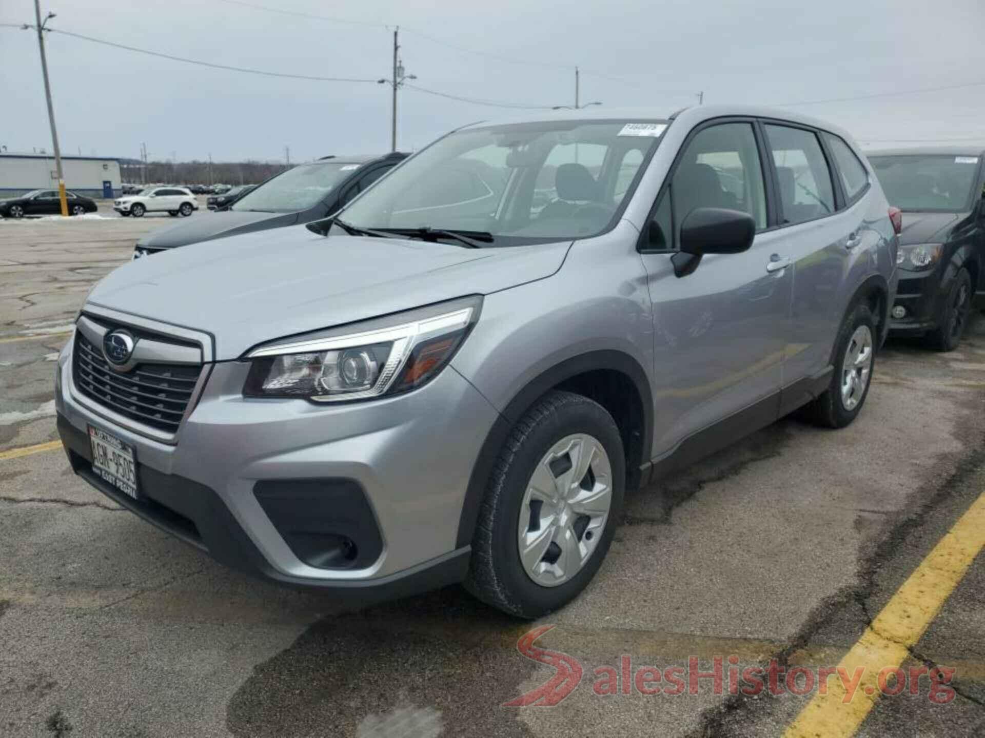 JF2SKAAC1KH427100 2019 SUBARU FORESTER