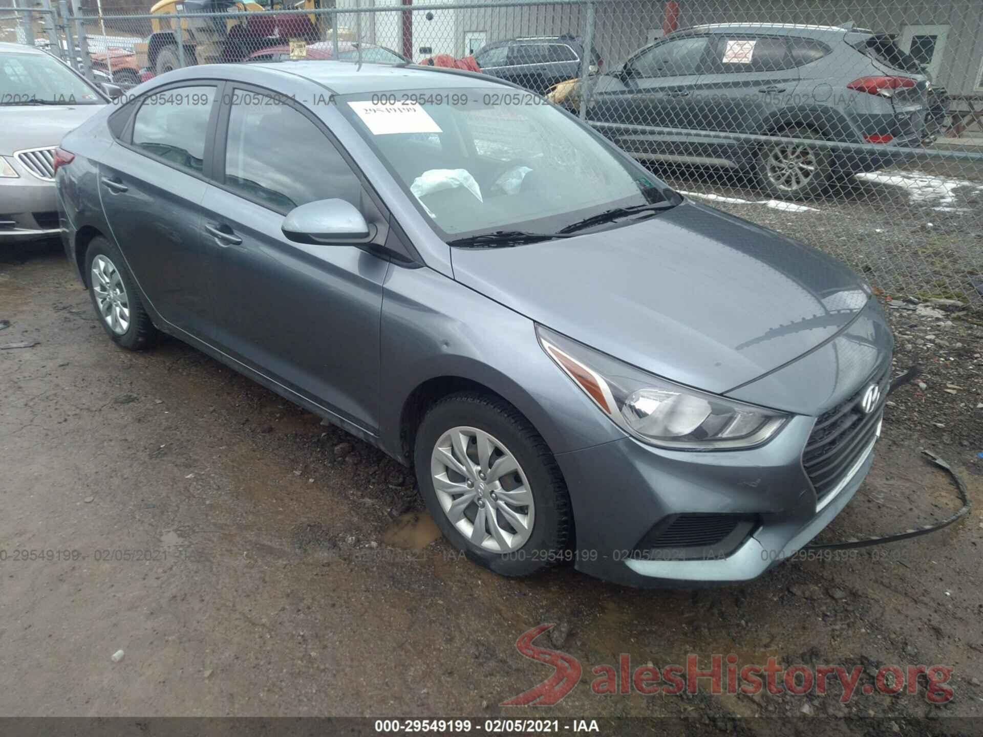 3KPC24A30JE005652 2018 HYUNDAI ACCENT