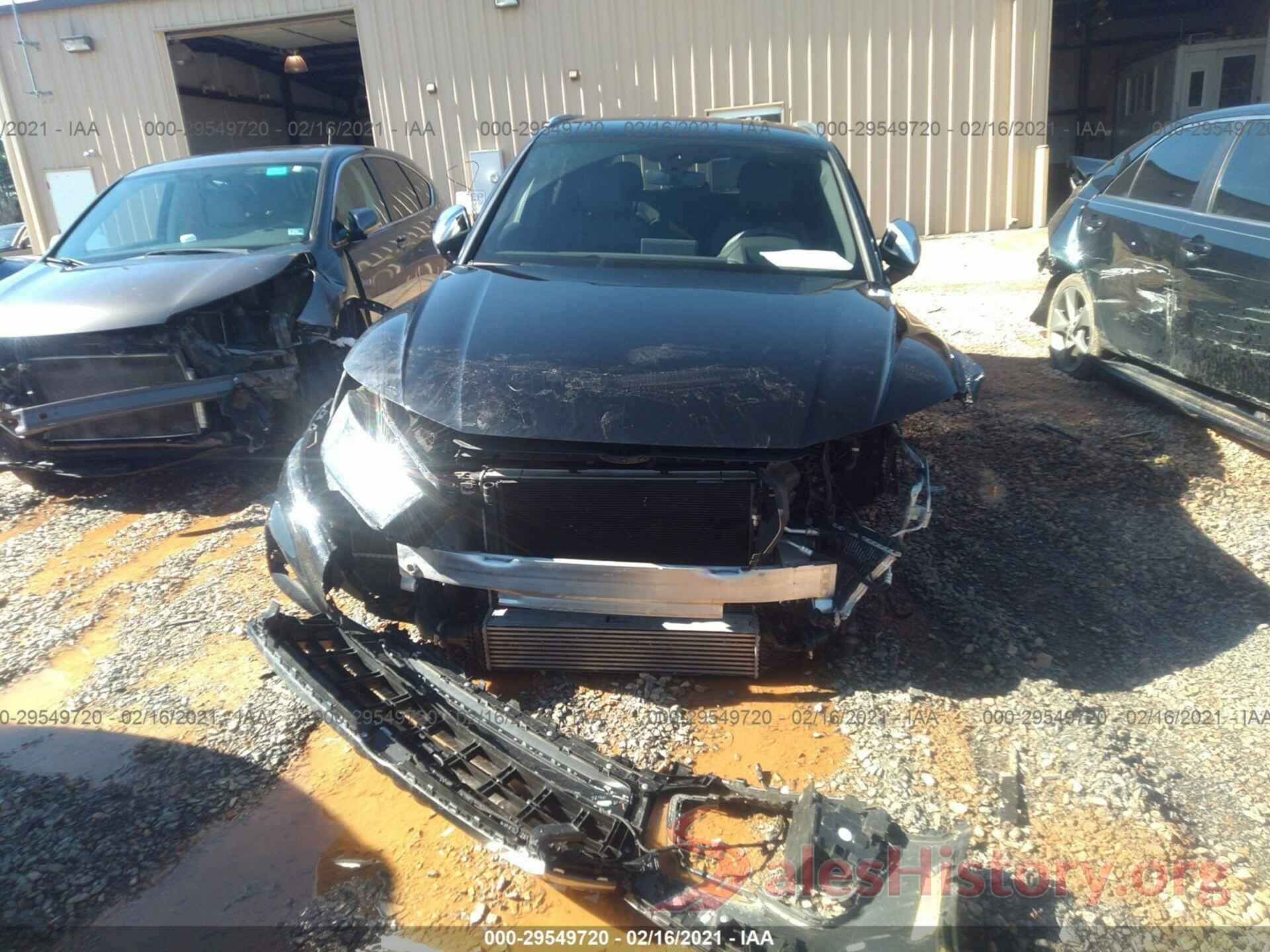 WA1C4AFY1J2123164 2018 AUDI SQ5