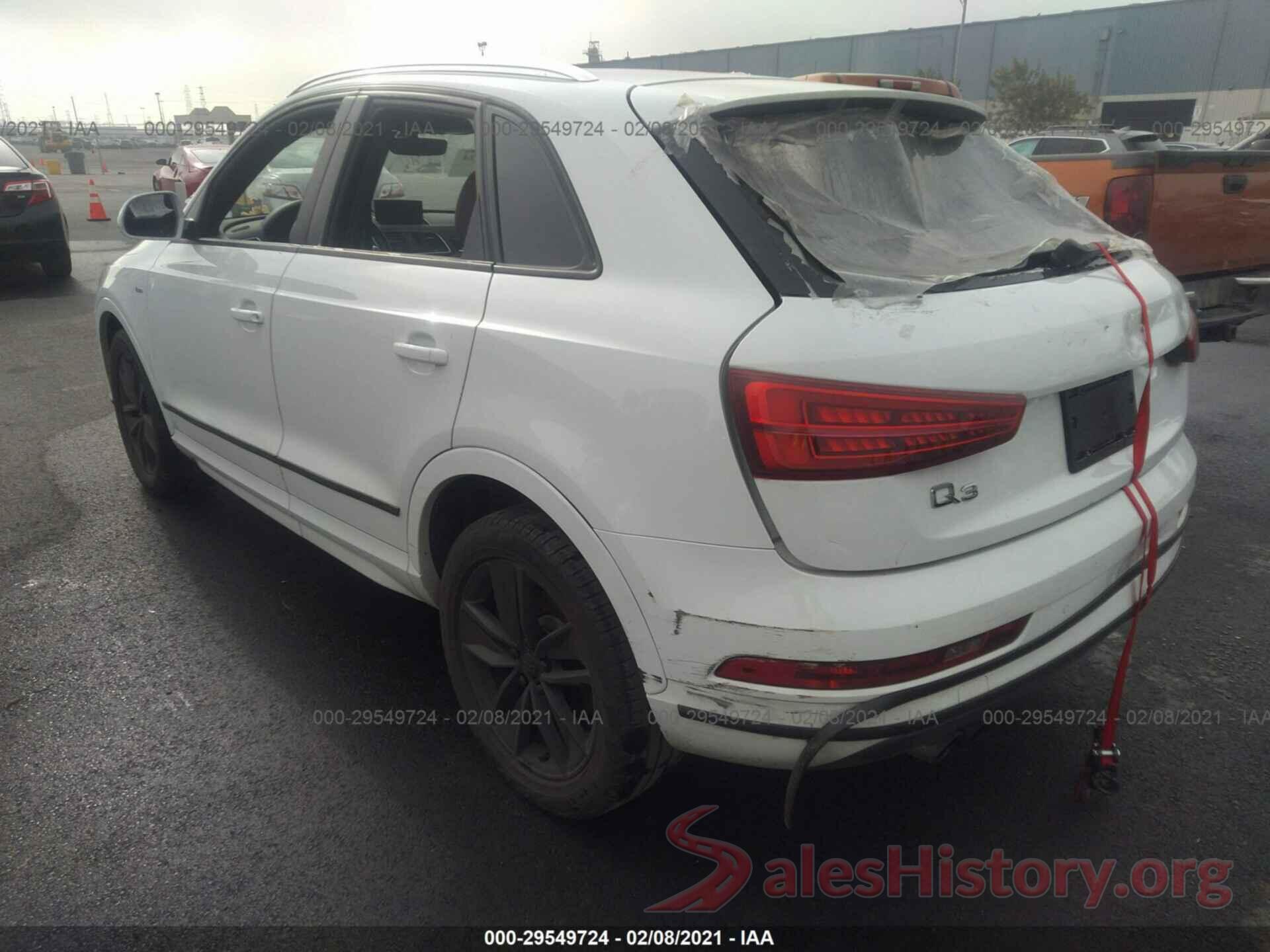 WA1BCCFS9JR021477 2018 AUDI Q3