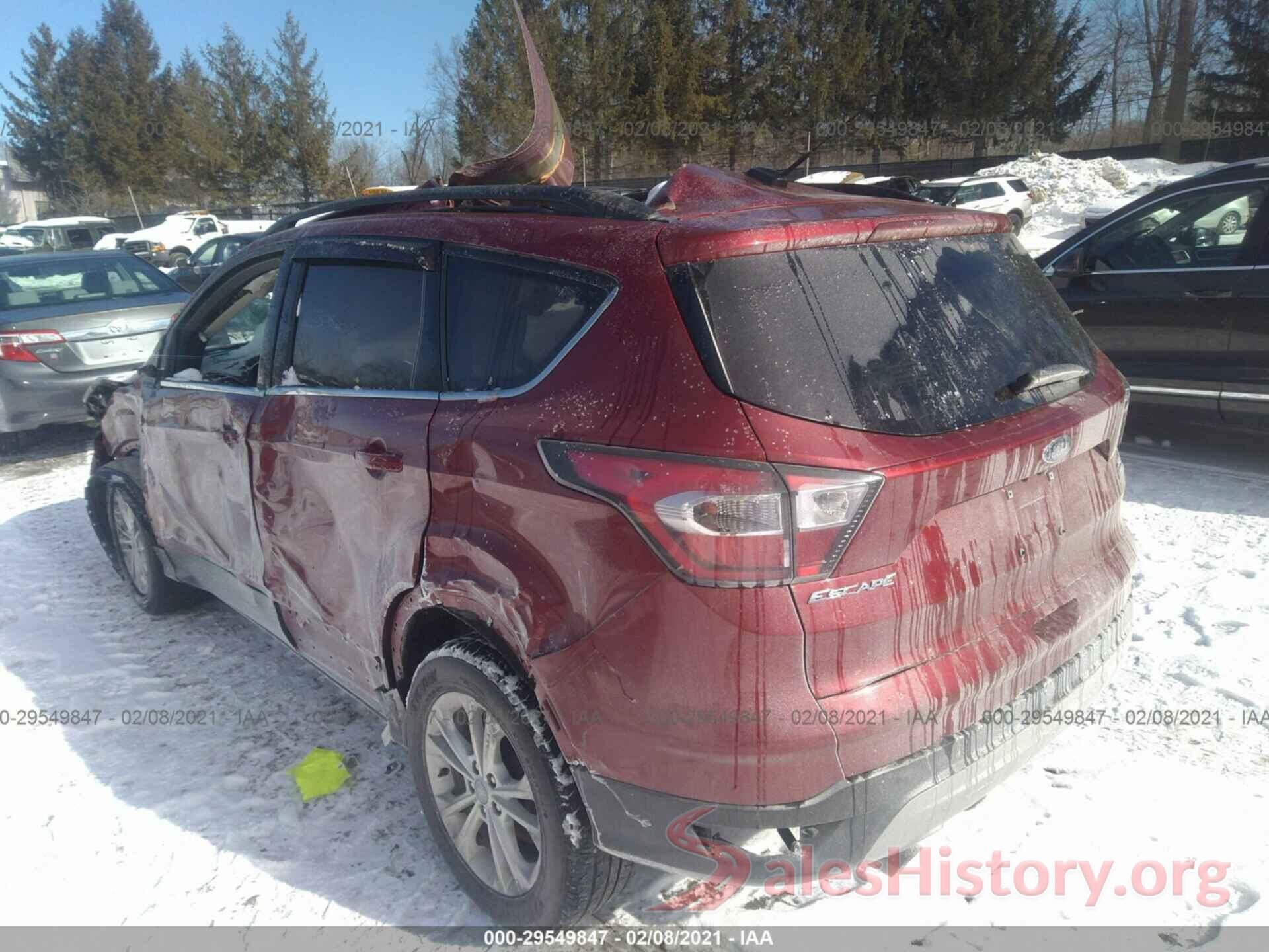 1FMCU9GD4HUA56585 2017 FORD ESCAPE