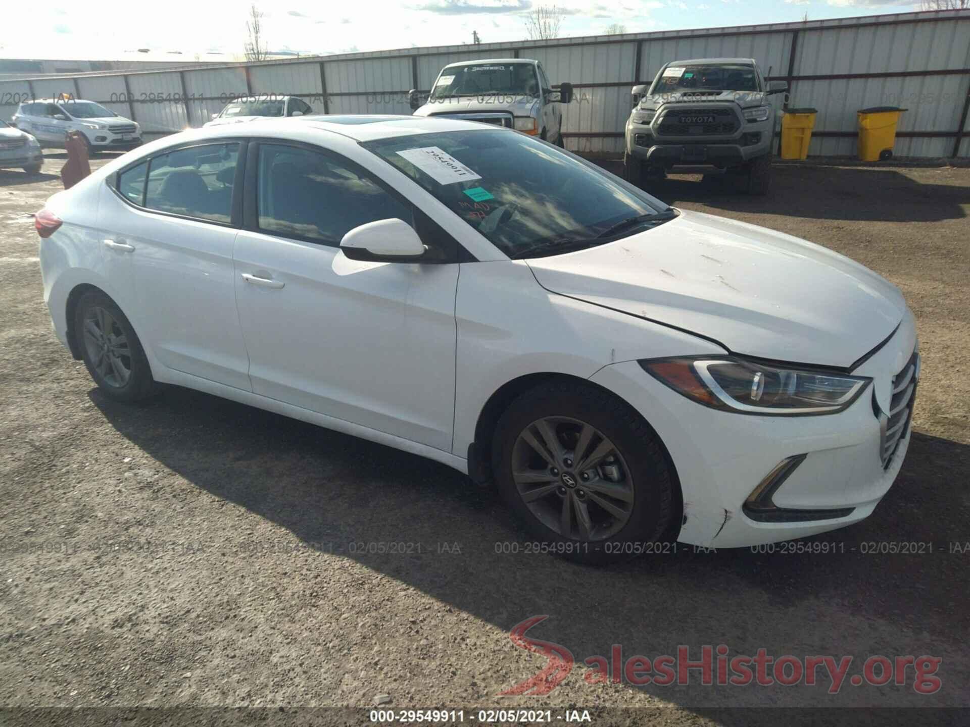 5NPD84LF4JH329905 2018 HYUNDAI ELANTRA