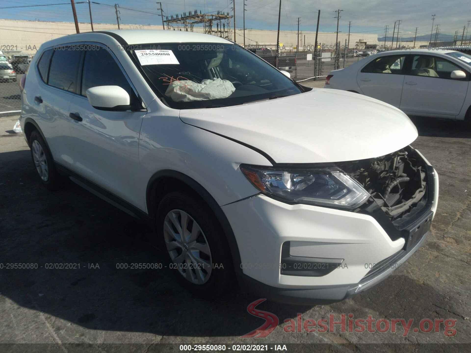 5N1AT2MTXJC712555 2018 NISSAN ROGUE