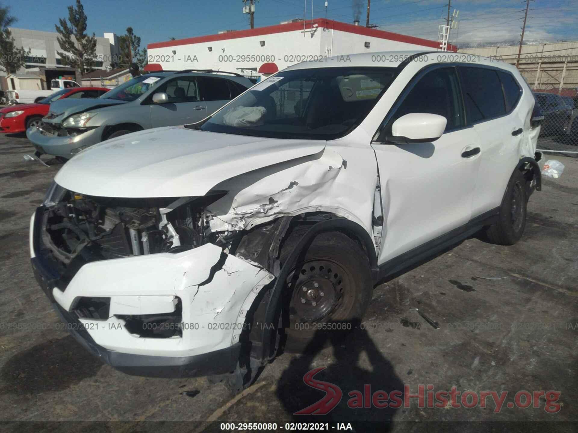 5N1AT2MTXJC712555 2018 NISSAN ROGUE