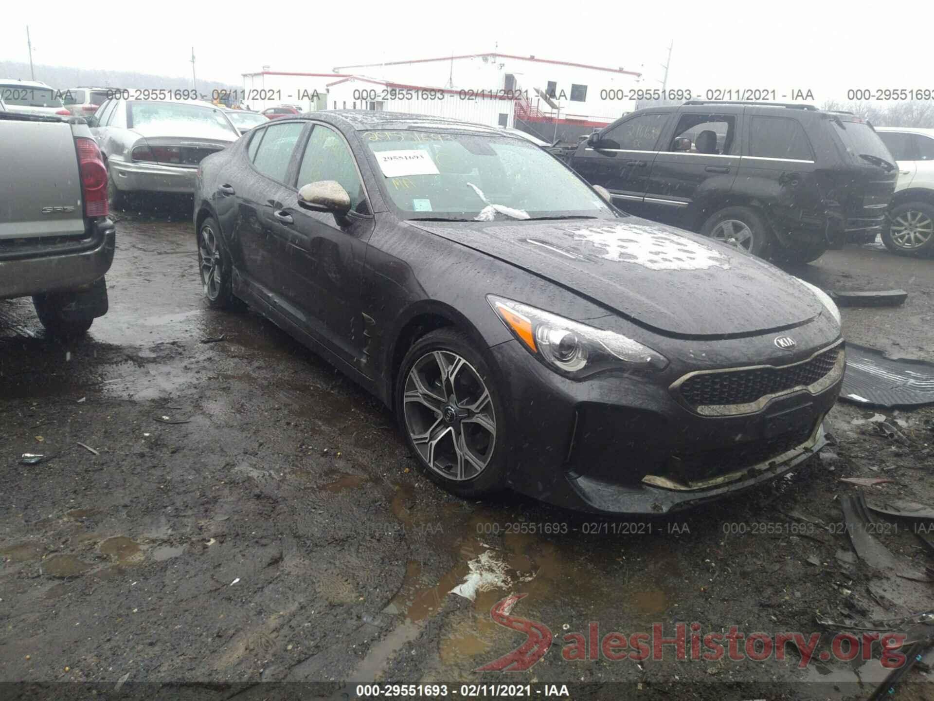 KNAE15LA4L6085587 2020 KIA STINGER