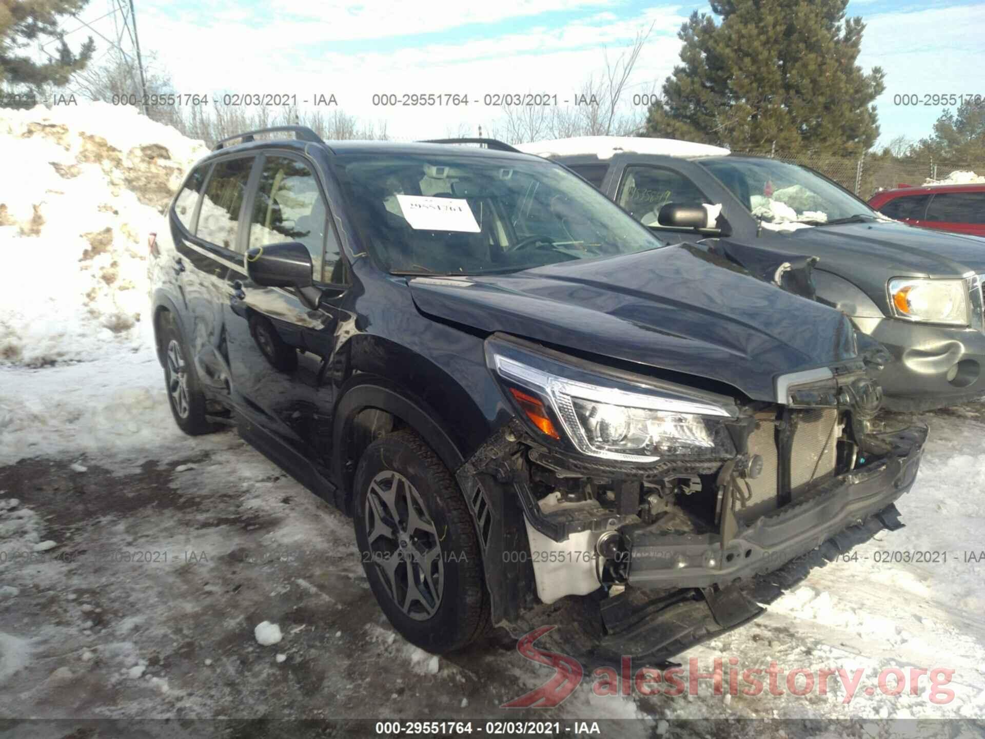 JF2SKAGC2KH518514 2019 SUBARU FORESTER