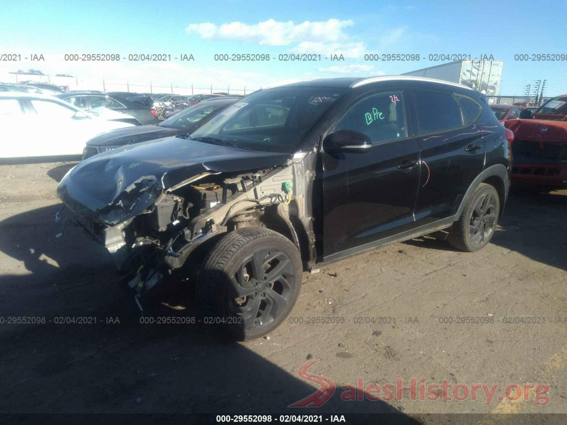 KM8J33A27HU423865 2017 HYUNDAI TUCSON