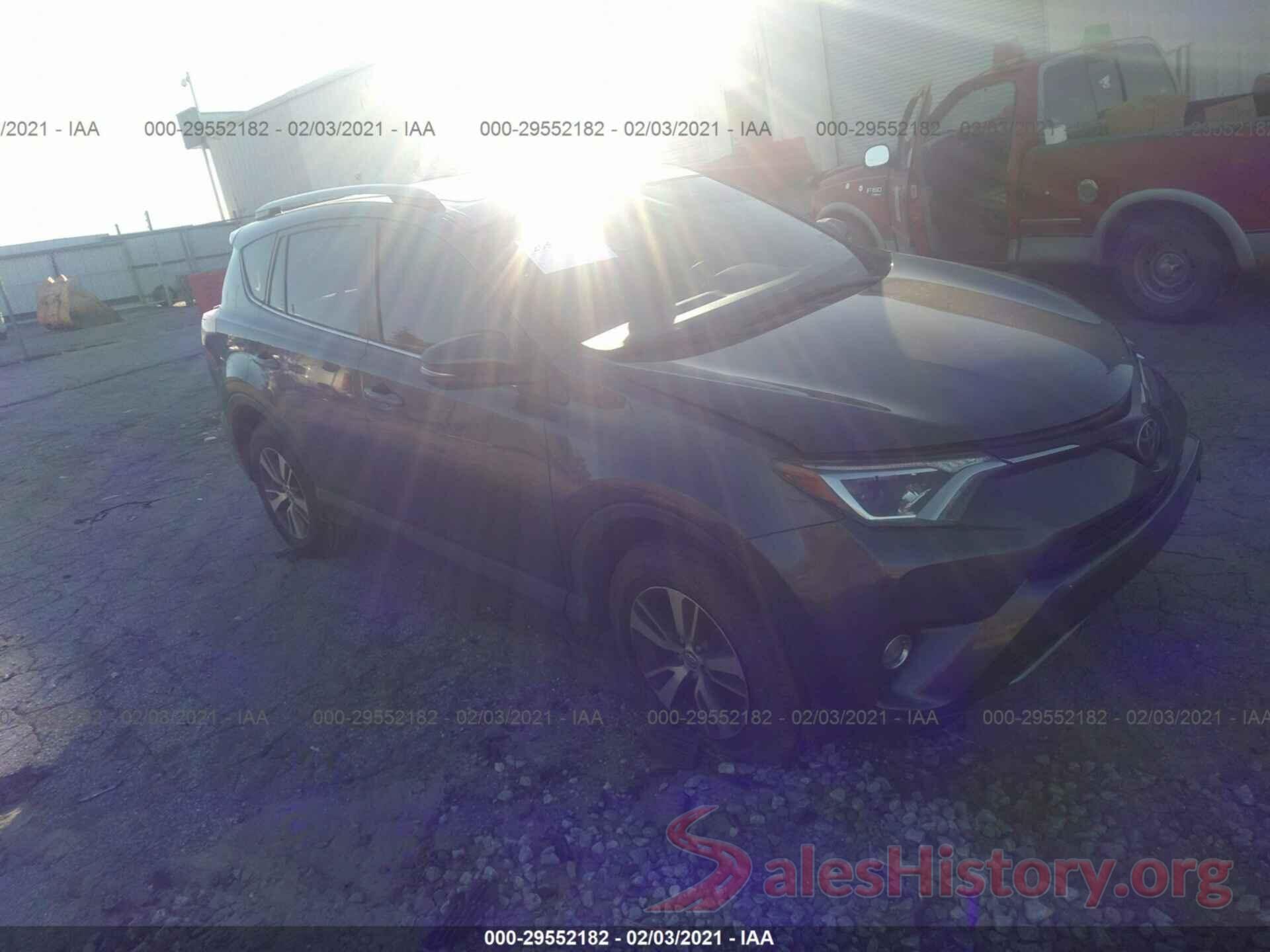 JTMWFREV0HD097352 2017 TOYOTA RAV4