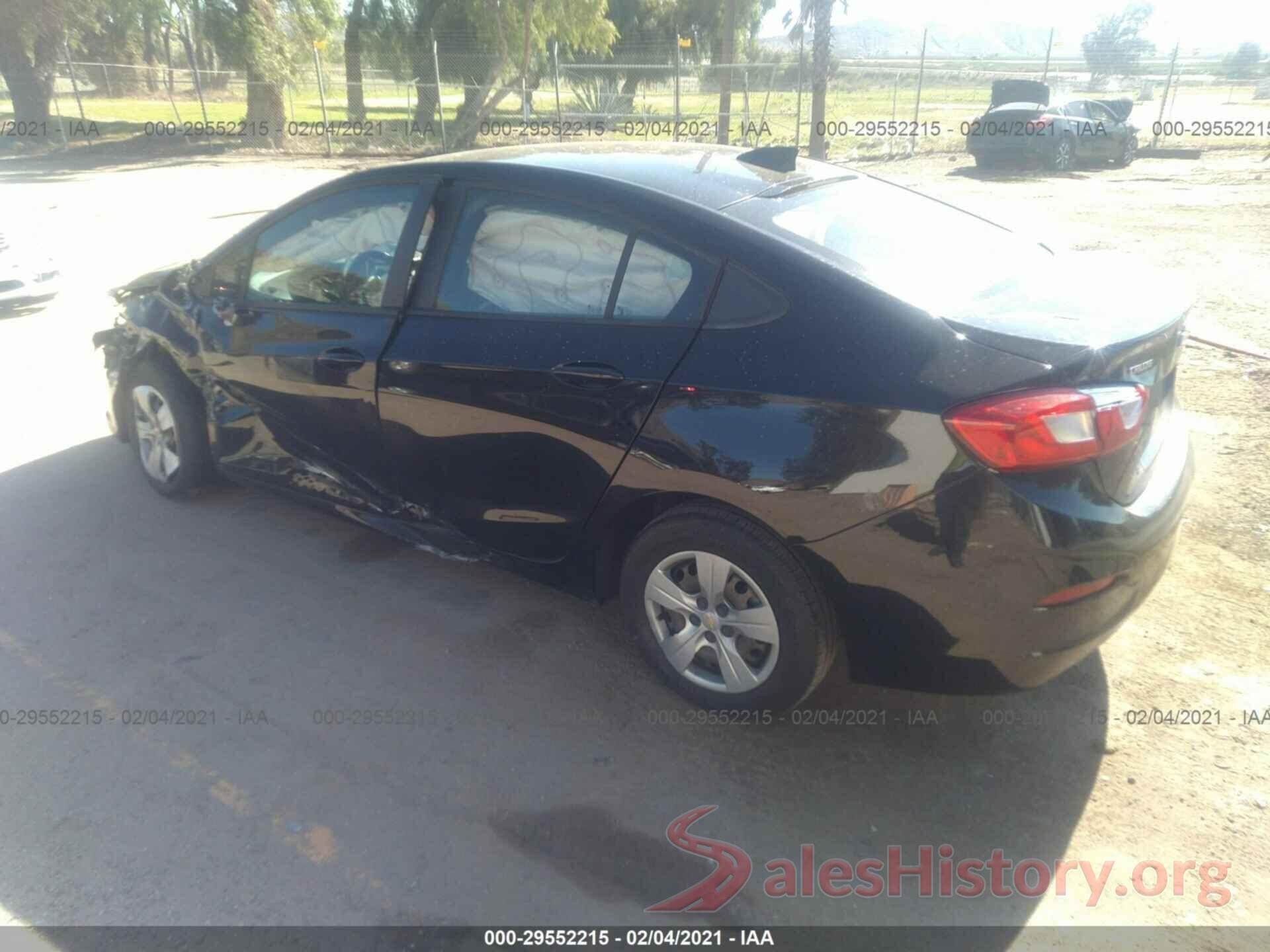 1G1BC5SMXJ7143343 2018 CHEVROLET CRUZE