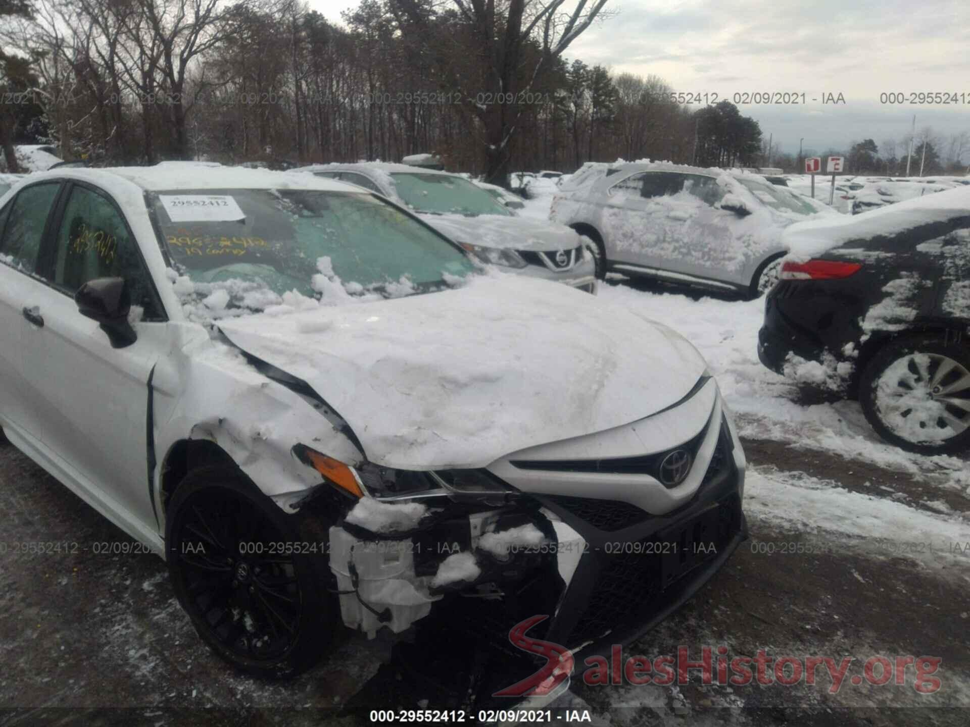 4T1B11HK5KU235907 2019 TOYOTA CAMRY