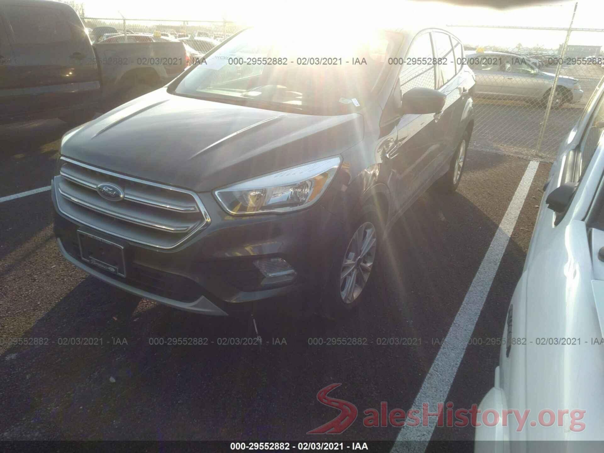 1FMCU0GD8HUC49589 2017 FORD ESCAPE