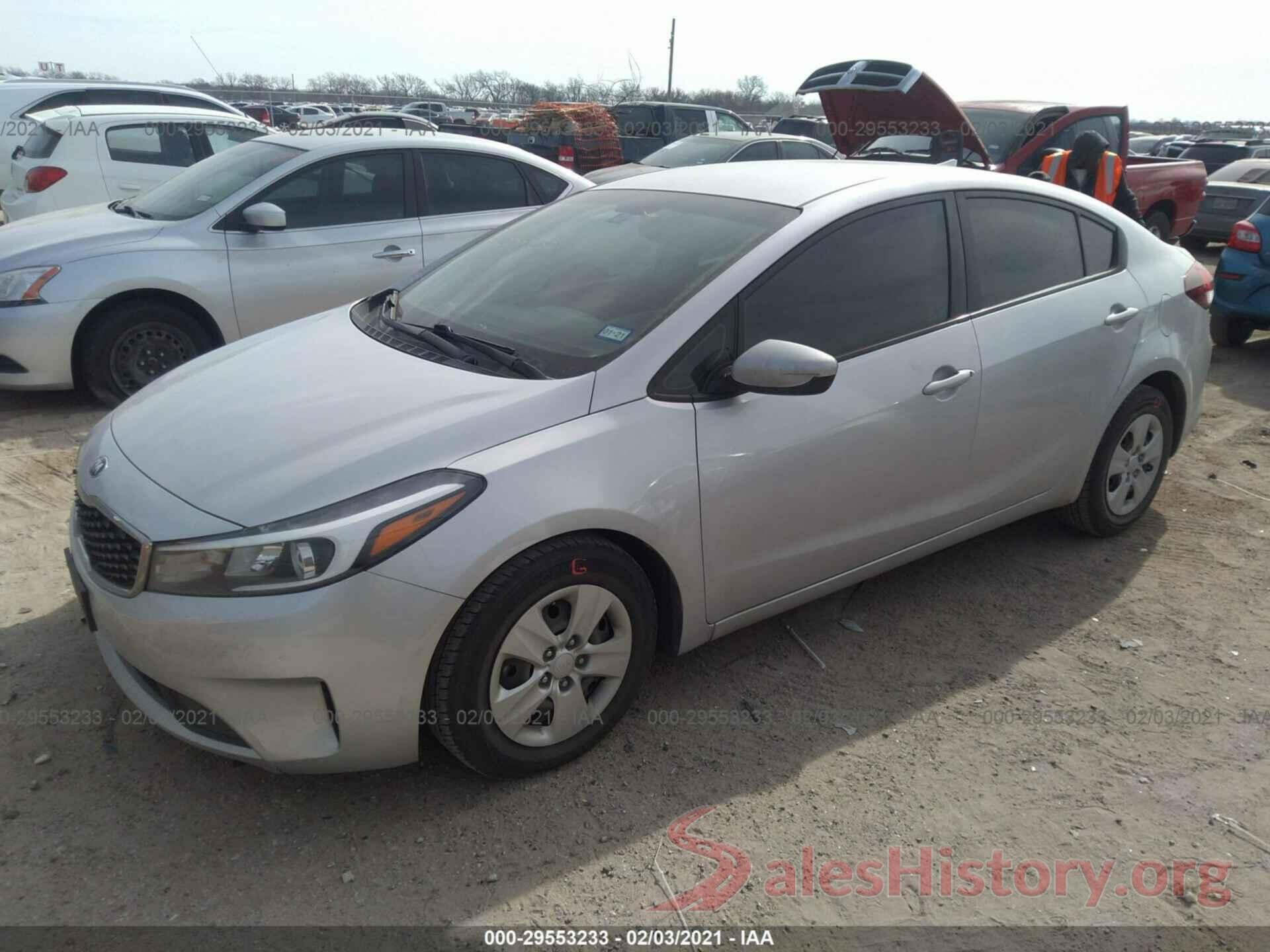 3KPFL4A7XJE182013 2018 KIA FORTE