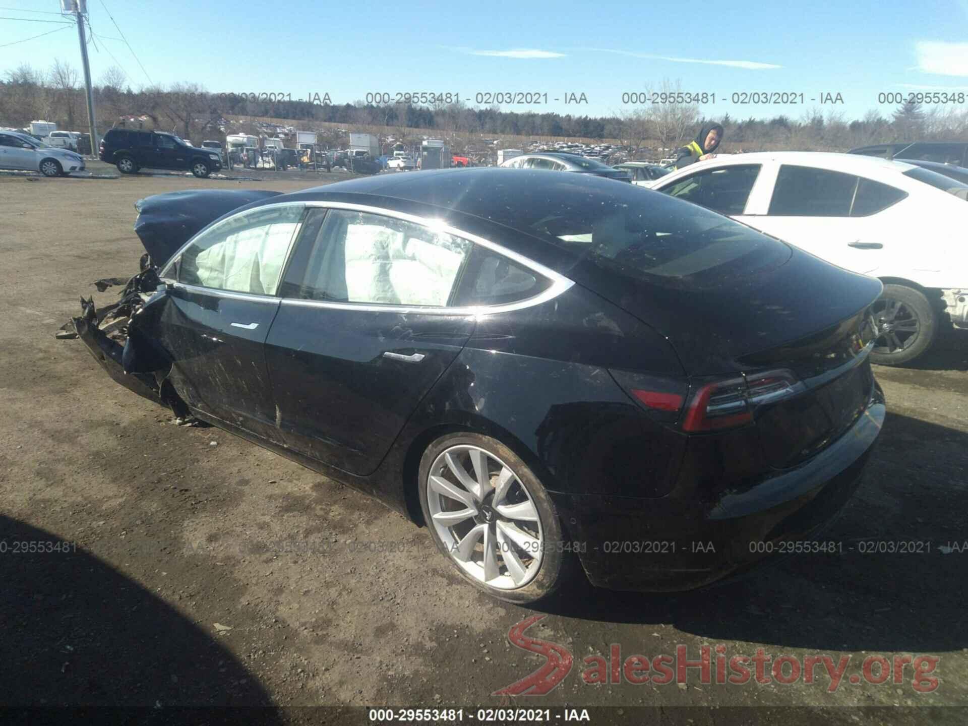 5YJ3E1EA5JF177894 2018 TESLA MODEL 3