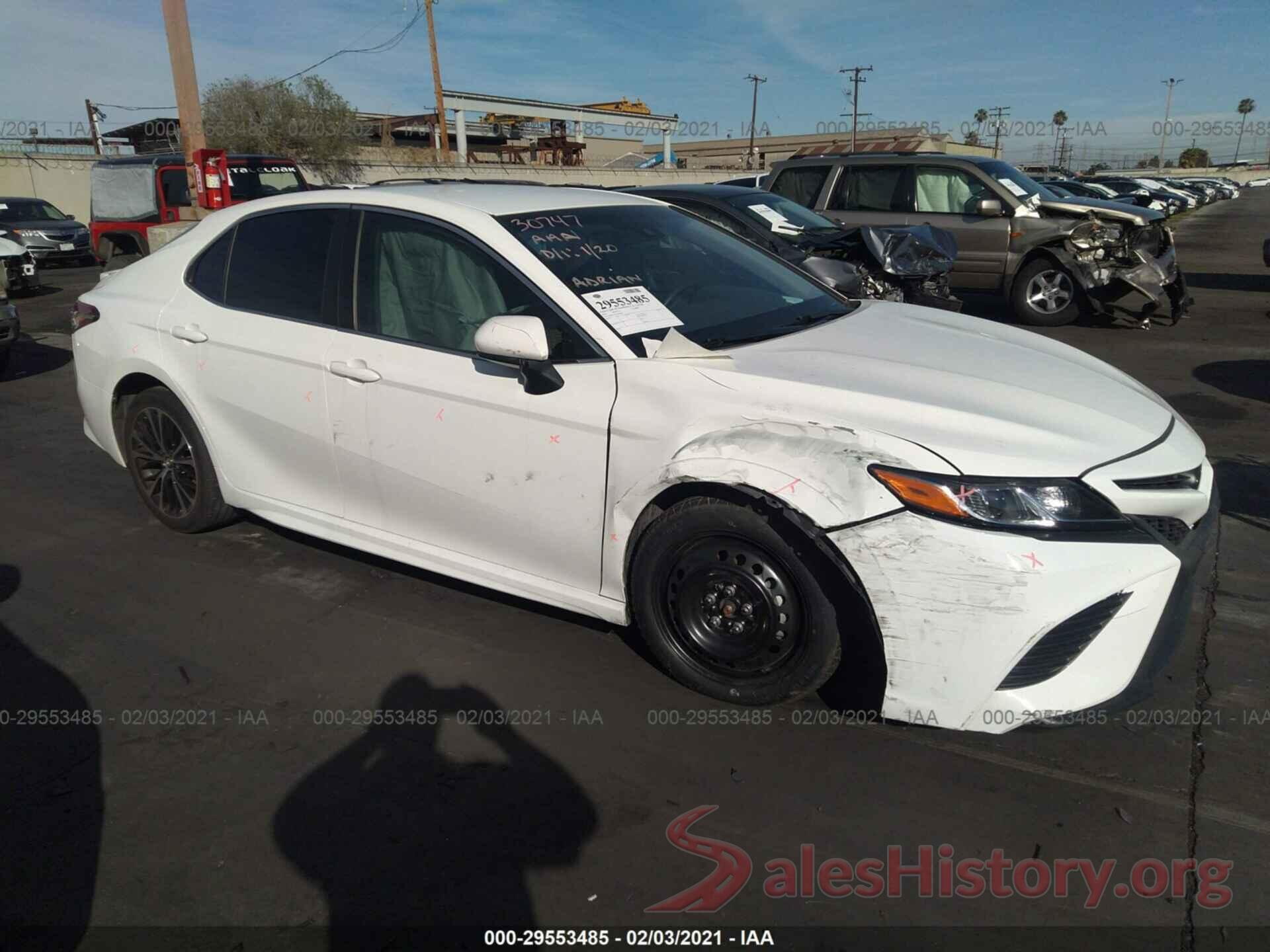 JTNB11HKXJ3002190 2018 TOYOTA CAMRY