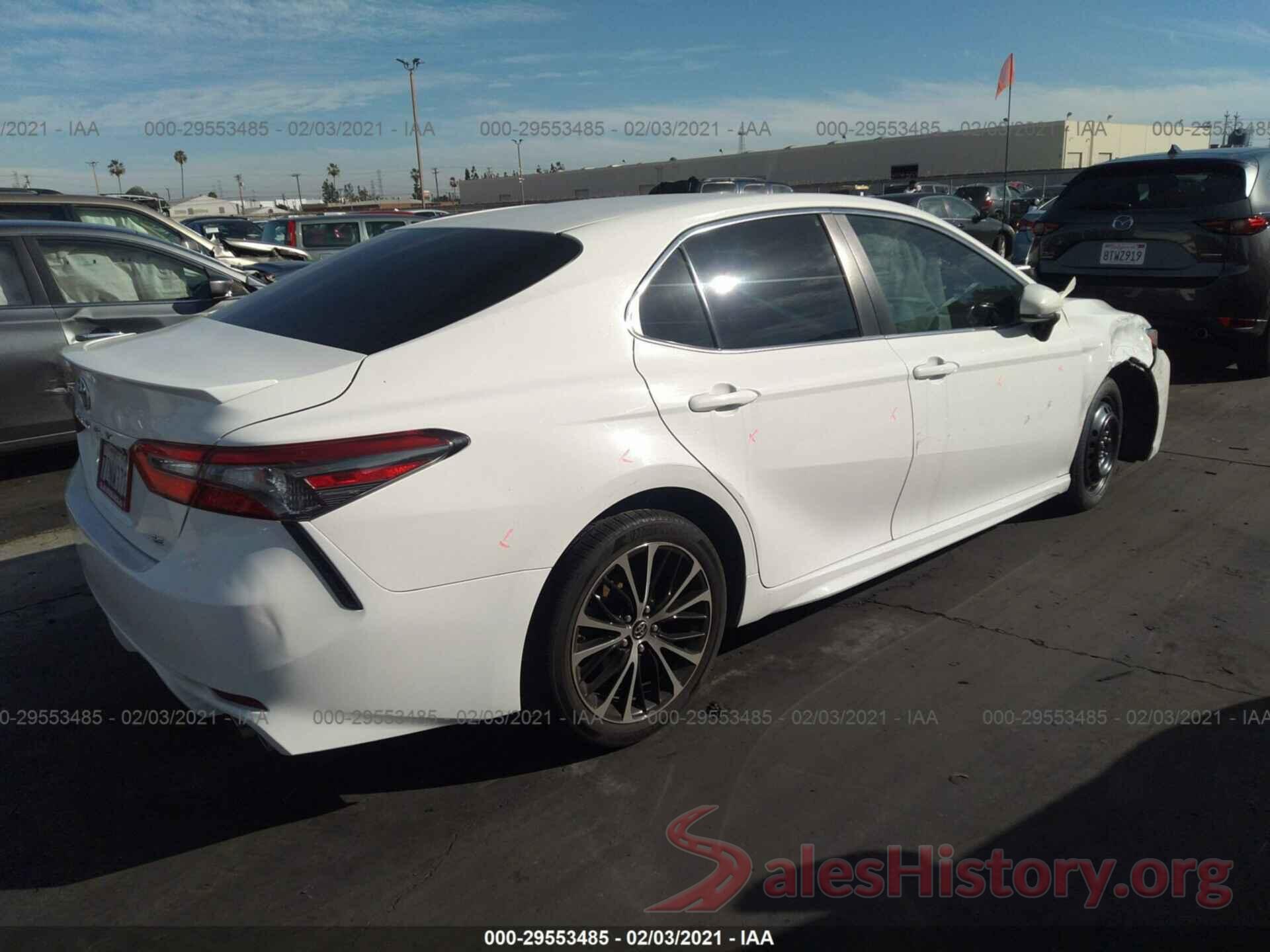 JTNB11HKXJ3002190 2018 TOYOTA CAMRY