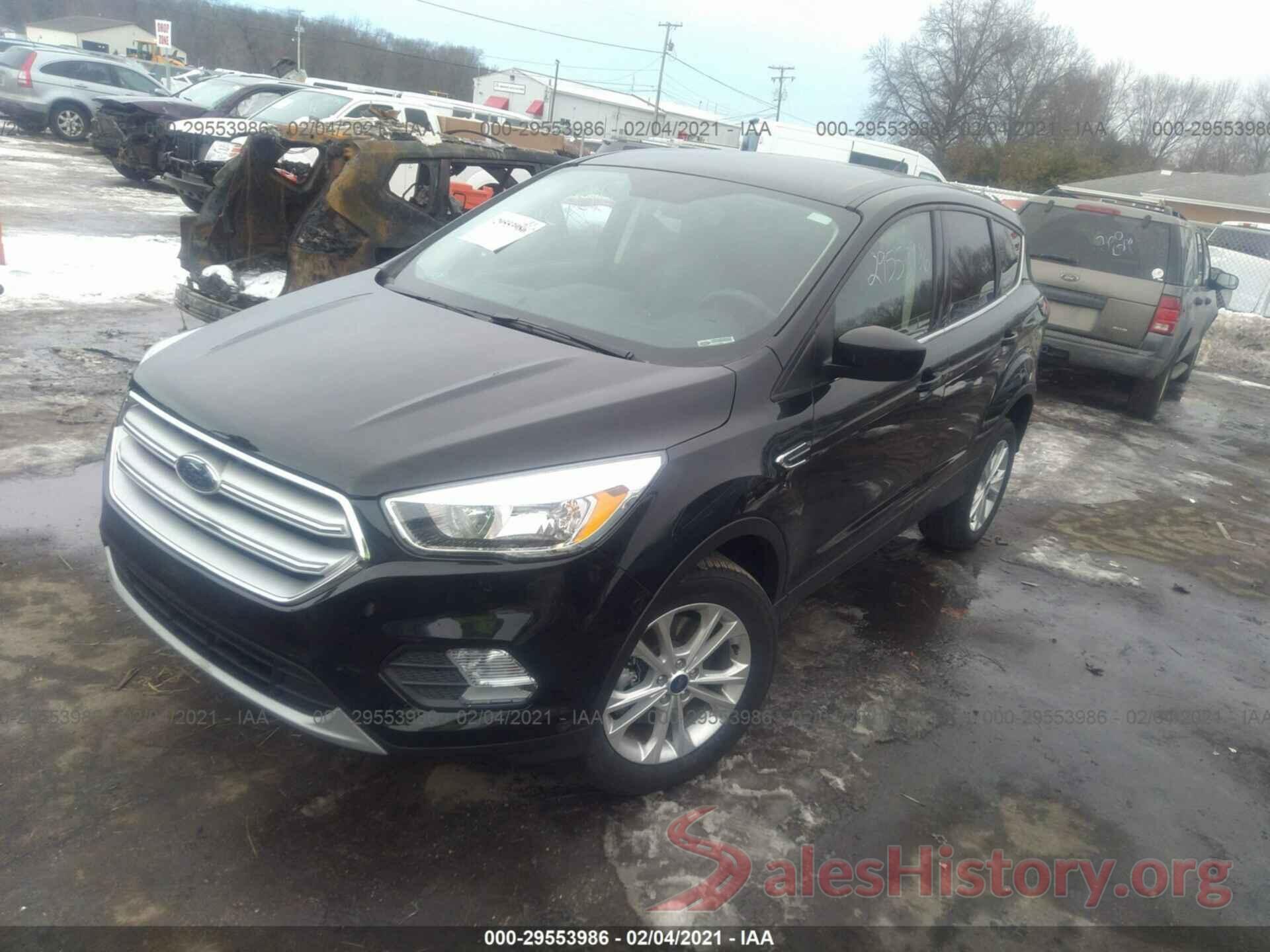 1FMCU9GD2KUA70640 2019 FORD ESCAPE