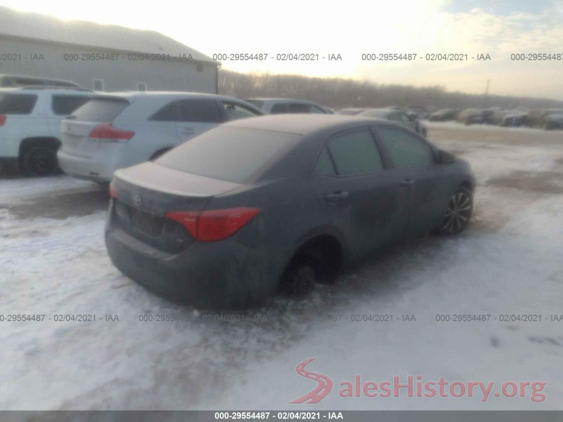 2T1BURHE2JC061553 2018 TOYOTA COROLLA