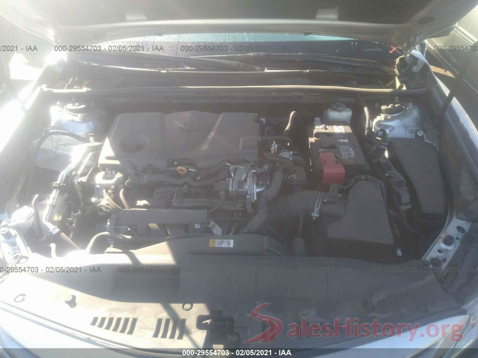 4T1B11HK0JU607202 2018 TOYOTA CAMRY