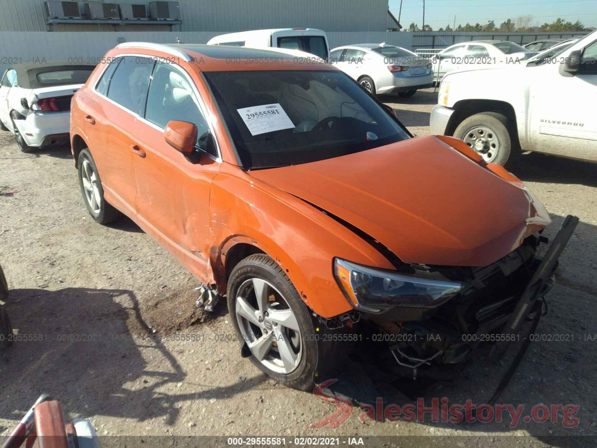 WA1AECF31K1081560 2019 AUDI Q3