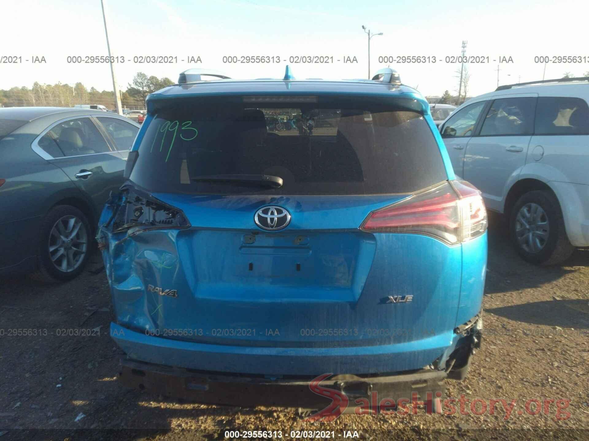 JTMWFREV3JJ735861 2018 TOYOTA RAV4