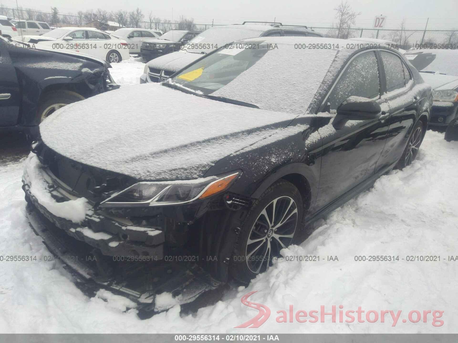 4T1B11HK2KU743252 2019 TOYOTA CAMRY