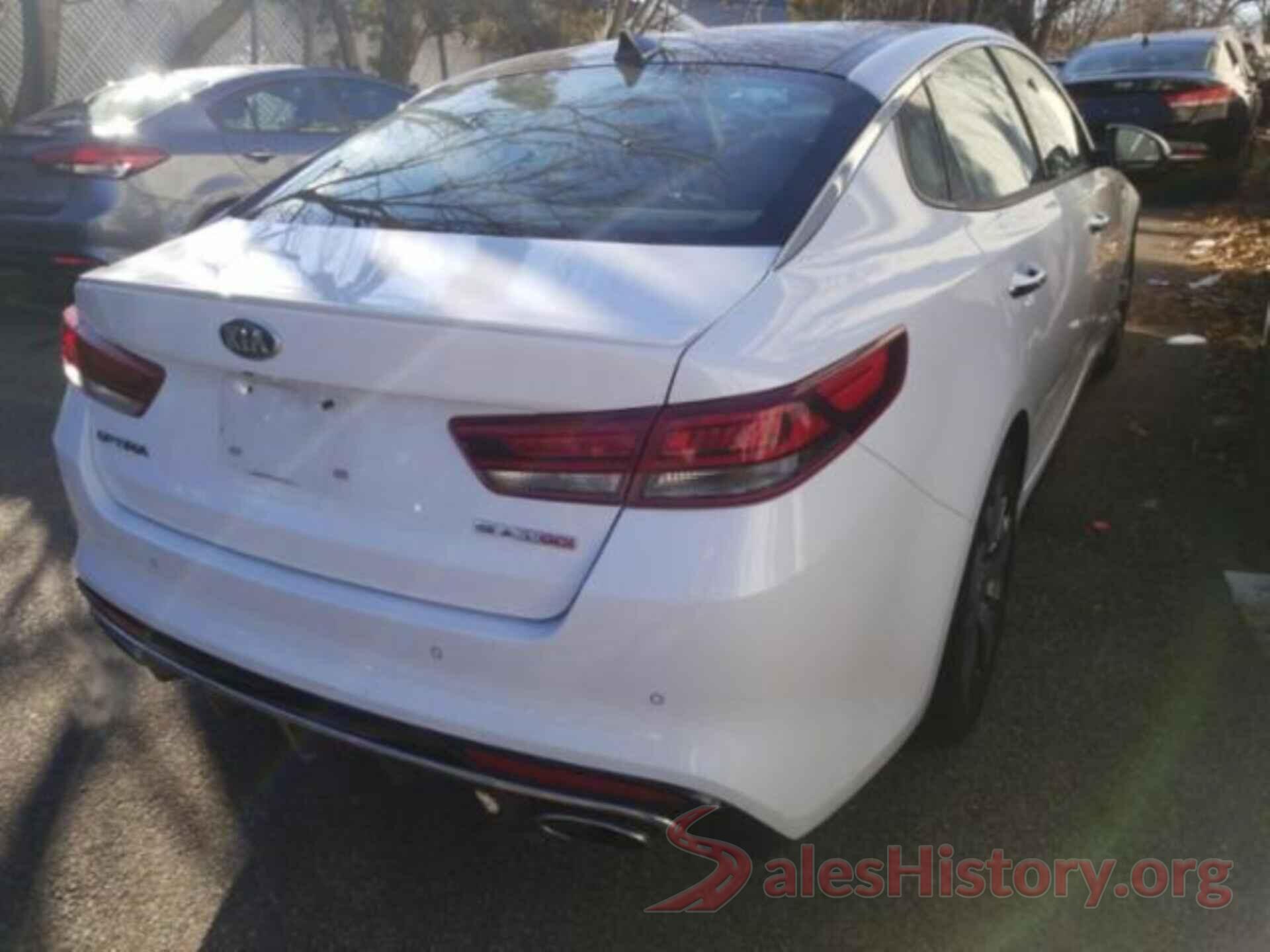 5XXGW4L25JG241036 2018 KIA OPTIMA