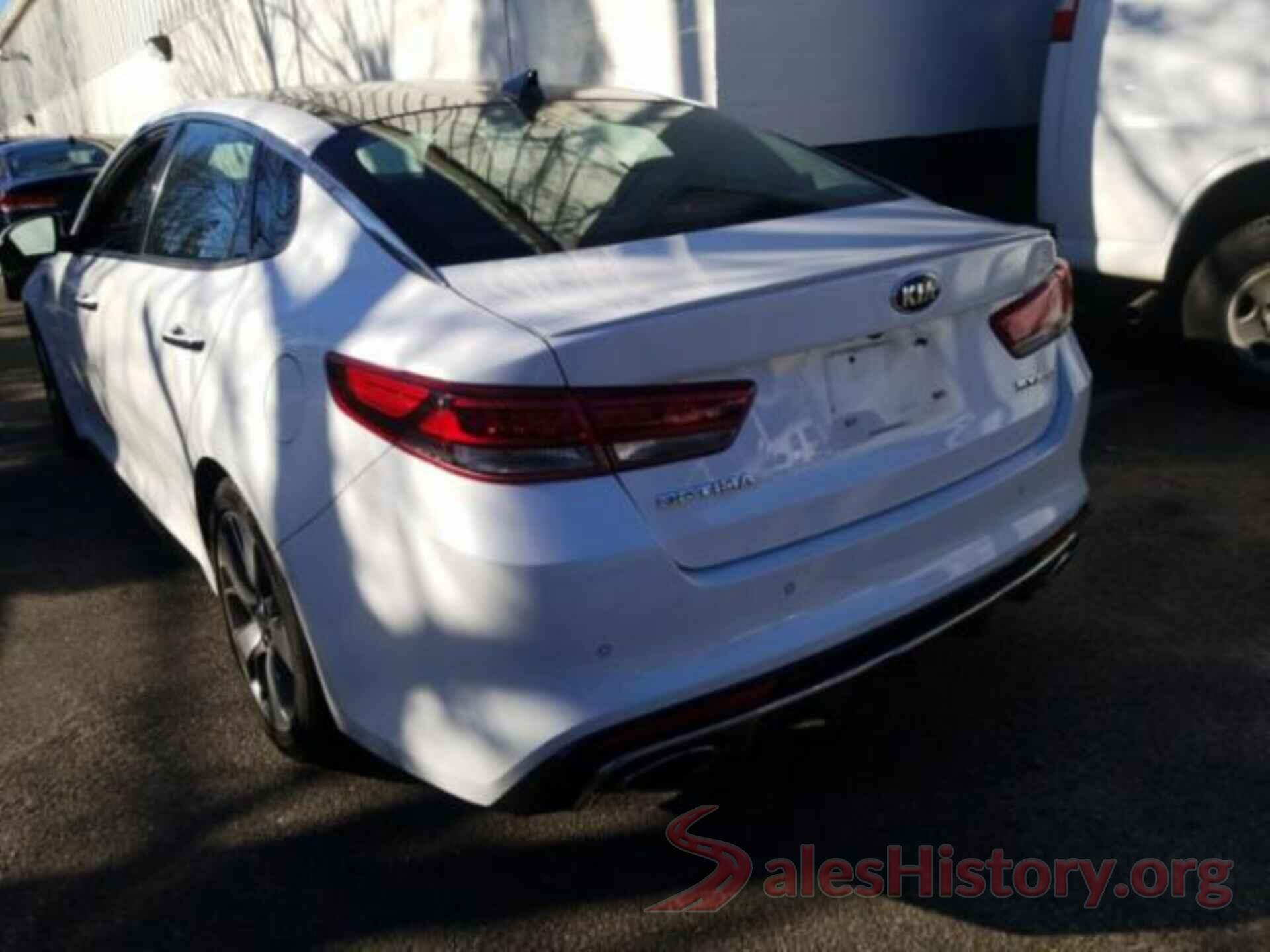 5XXGW4L25JG241036 2018 KIA OPTIMA