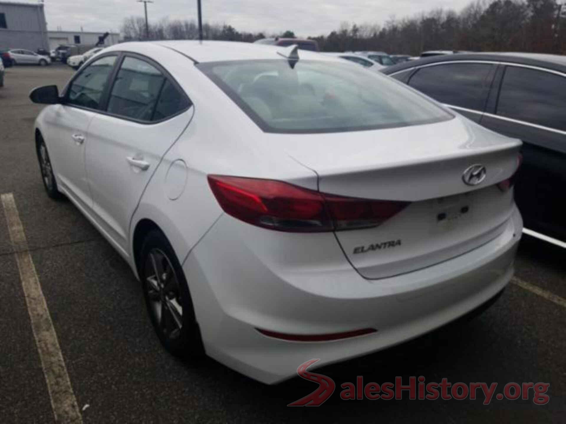 5NPD84LF3JH244568 2018 HYUNDAI ELANTRA