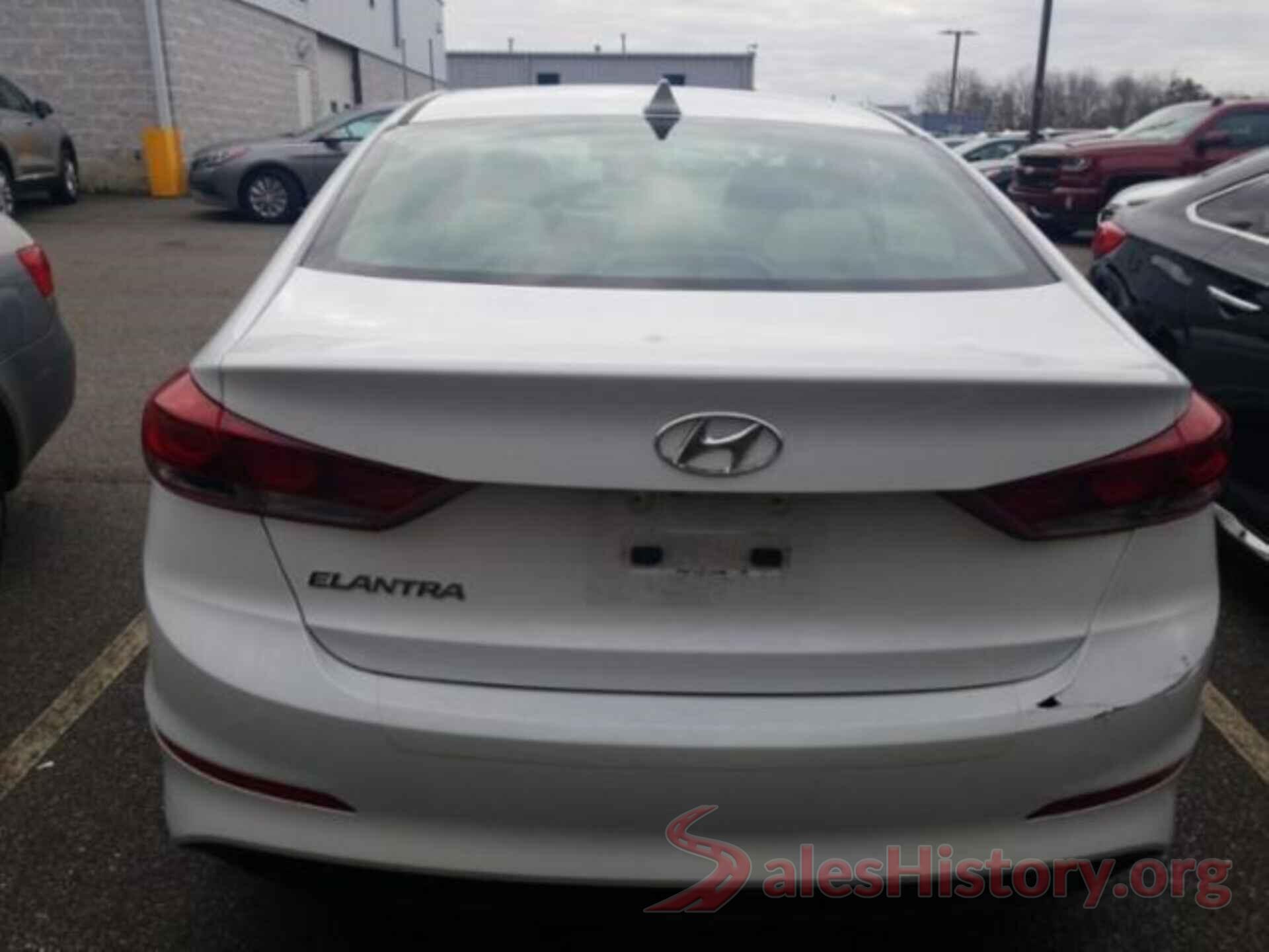 5NPD84LF3JH244568 2018 HYUNDAI ELANTRA