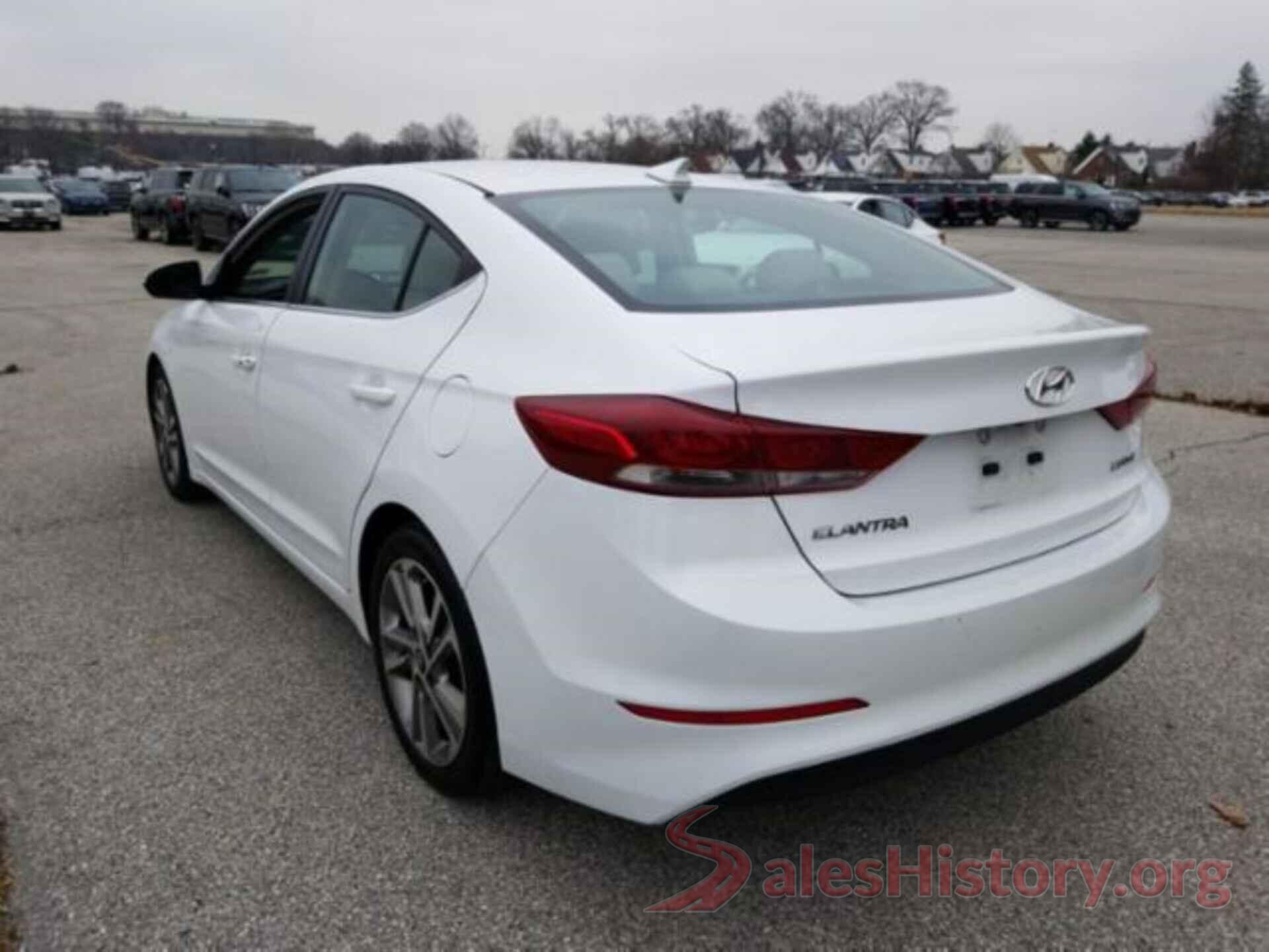 5NPD84LF4JH290085 2018 HYUNDAI ELANTRA