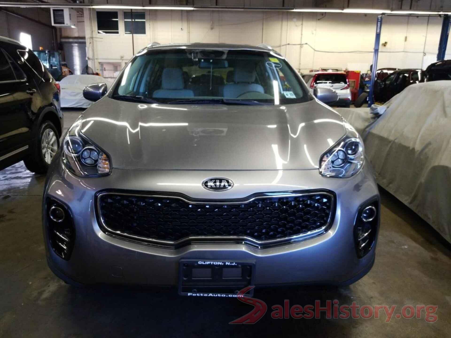 KNDPMCAC7J7419453 2018 KIA SPORTAGE