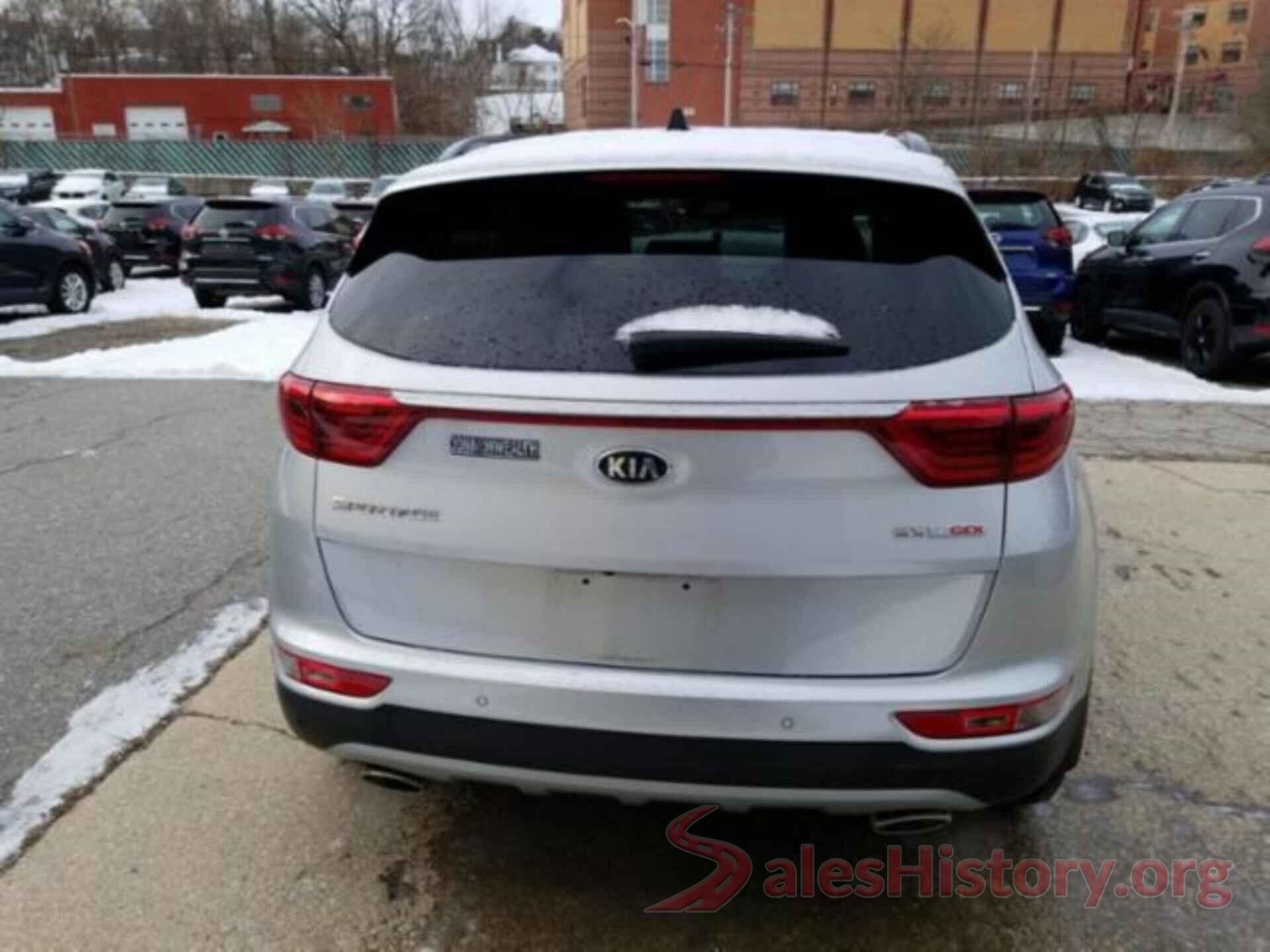 KNDPRCA65J7373763 2018 KIA SPORTAGE