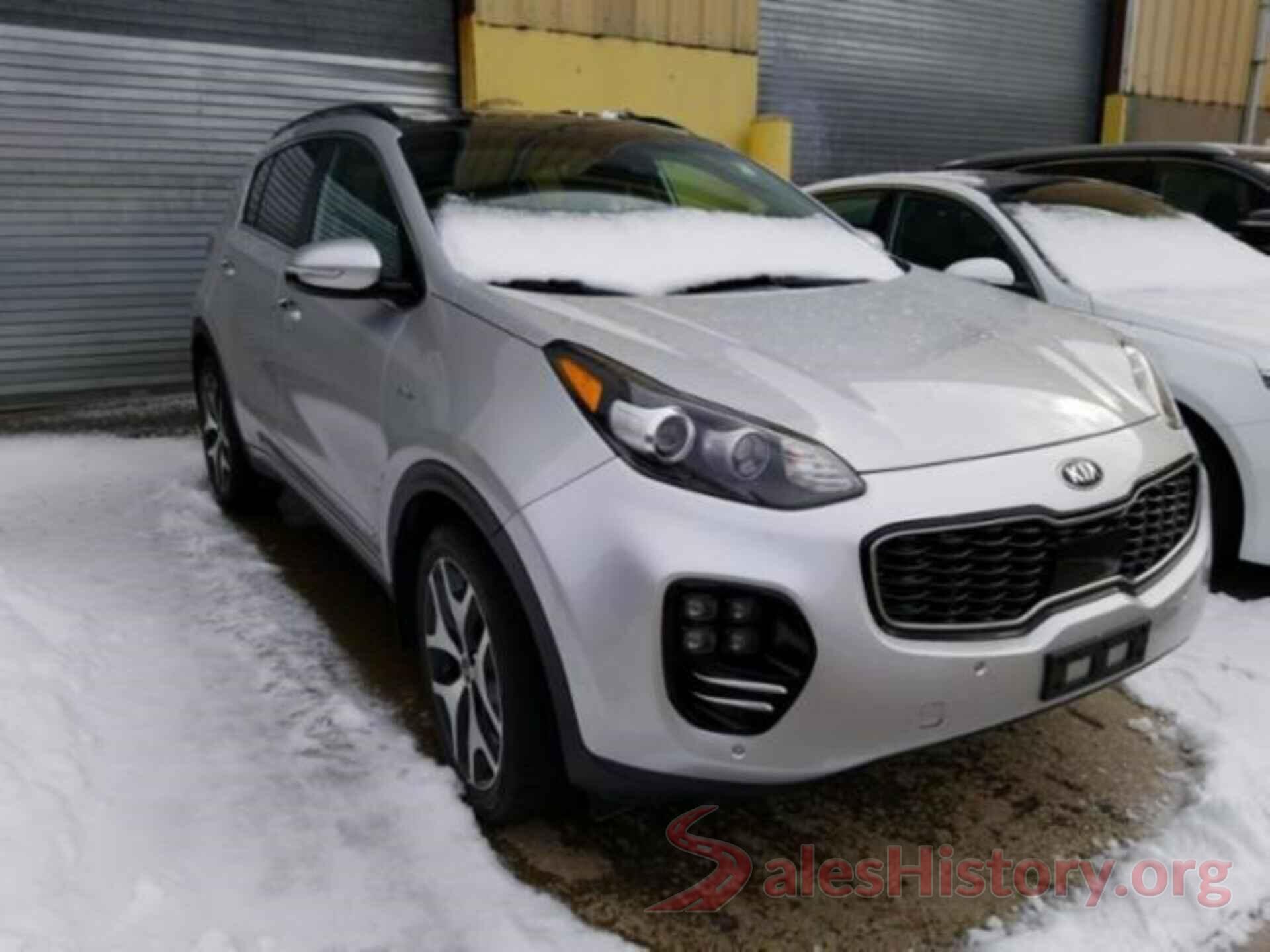 KNDPRCA65J7373763 2018 KIA SPORTAGE