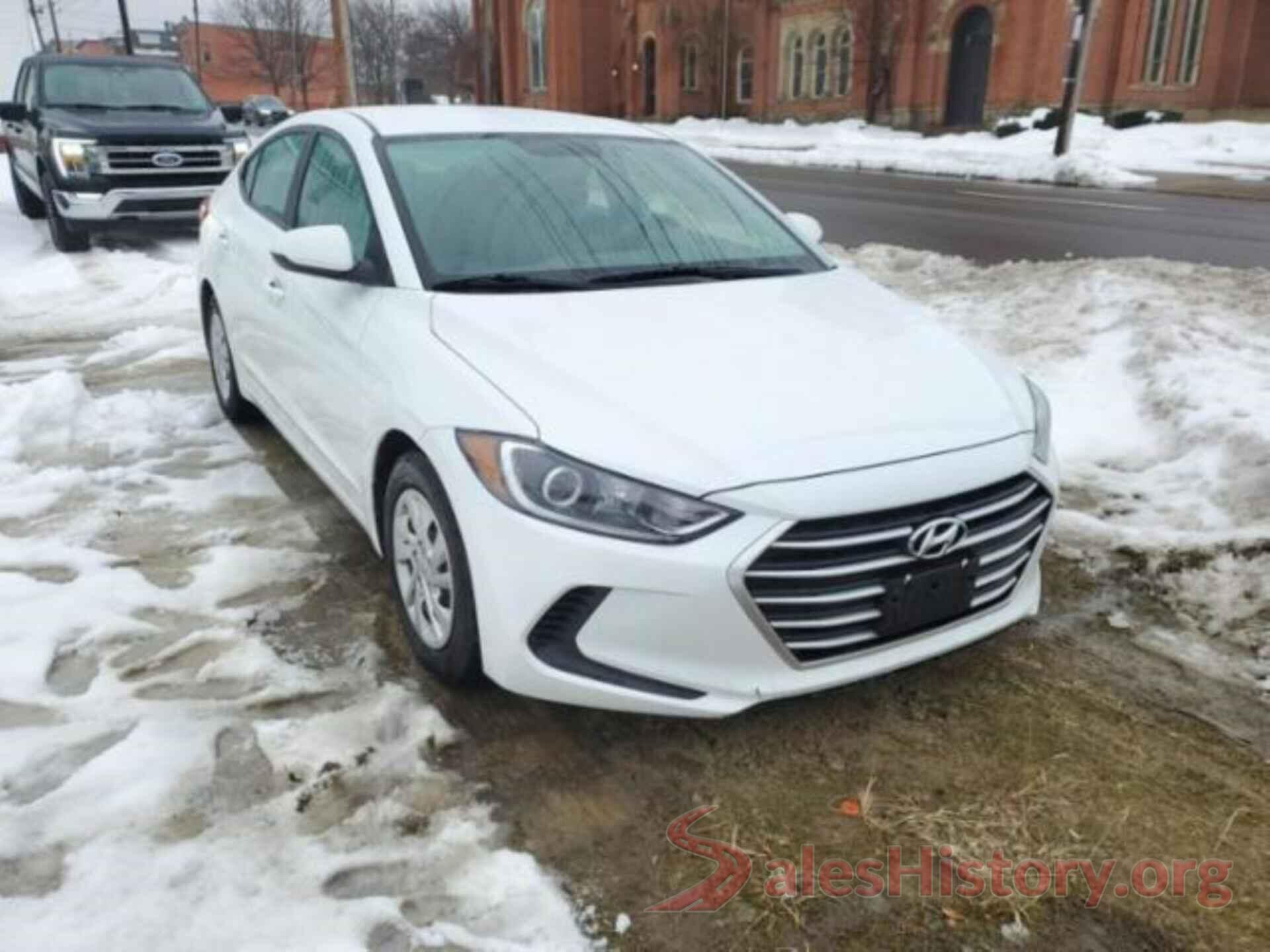 5NPD74LF8JH284079 2018 HYUNDAI ELANTRA