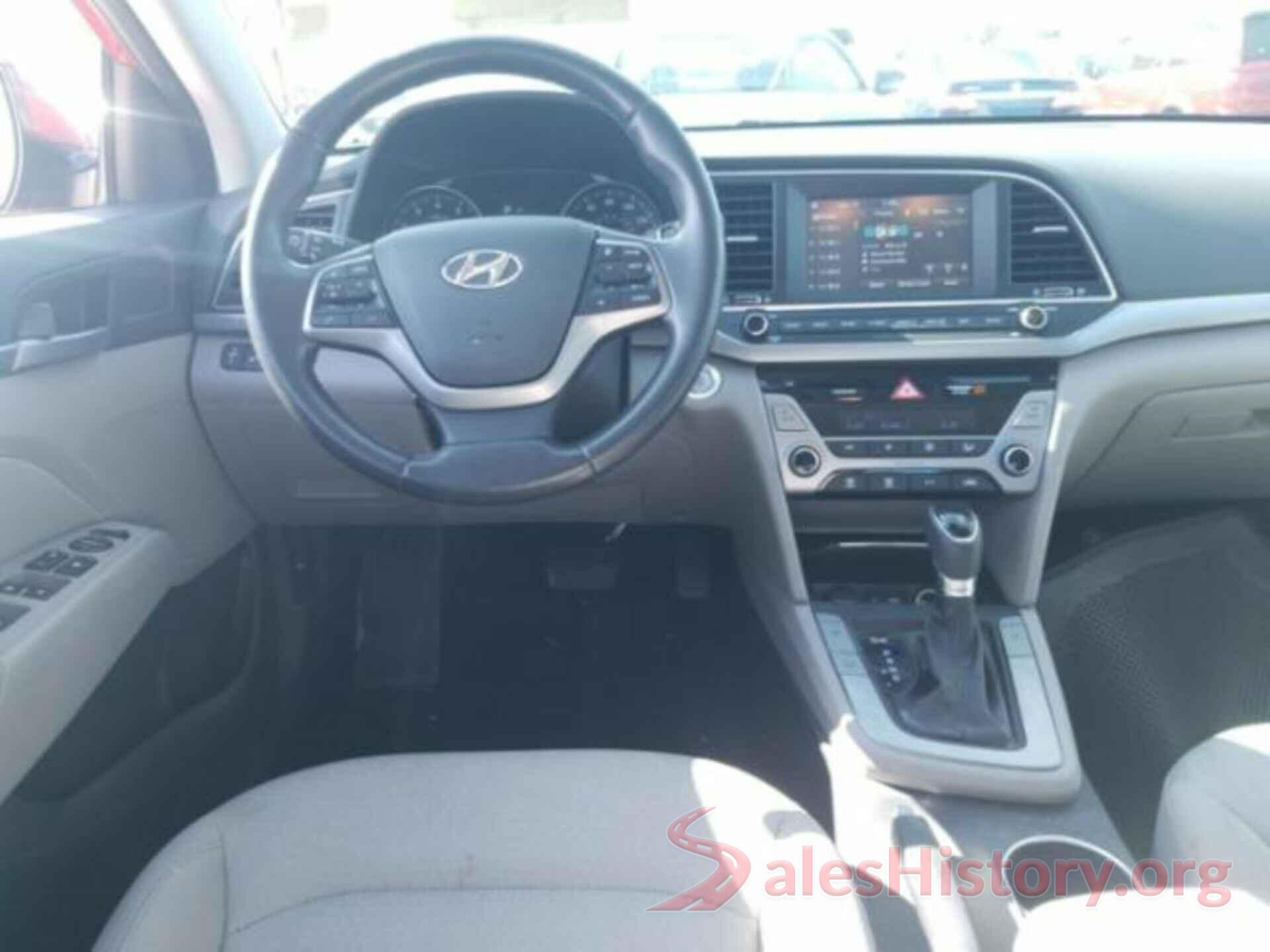 5NPD84LF3JH228290 2018 HYUNDAI ELANTRA