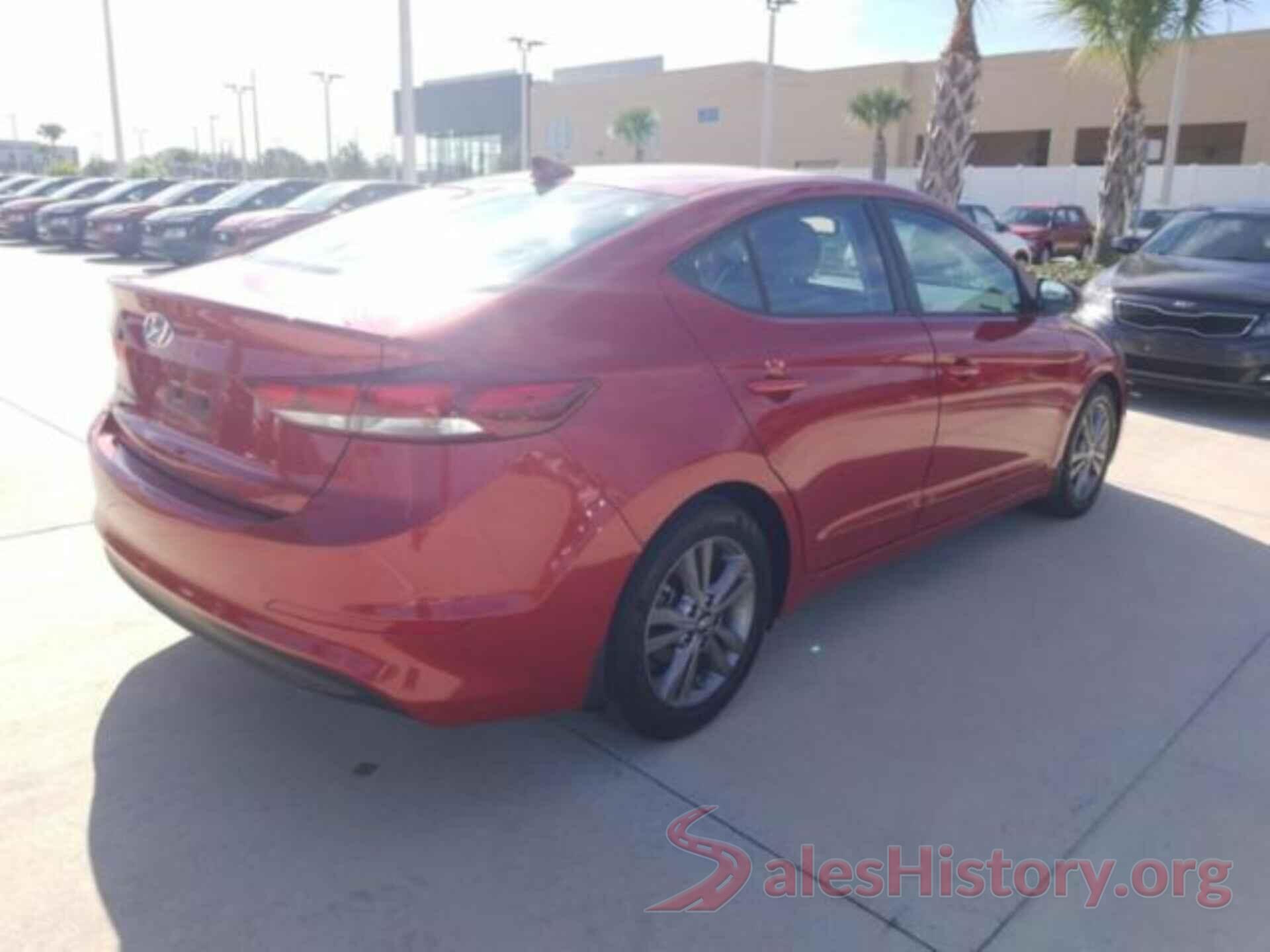 5NPD84LF3JH228290 2018 HYUNDAI ELANTRA