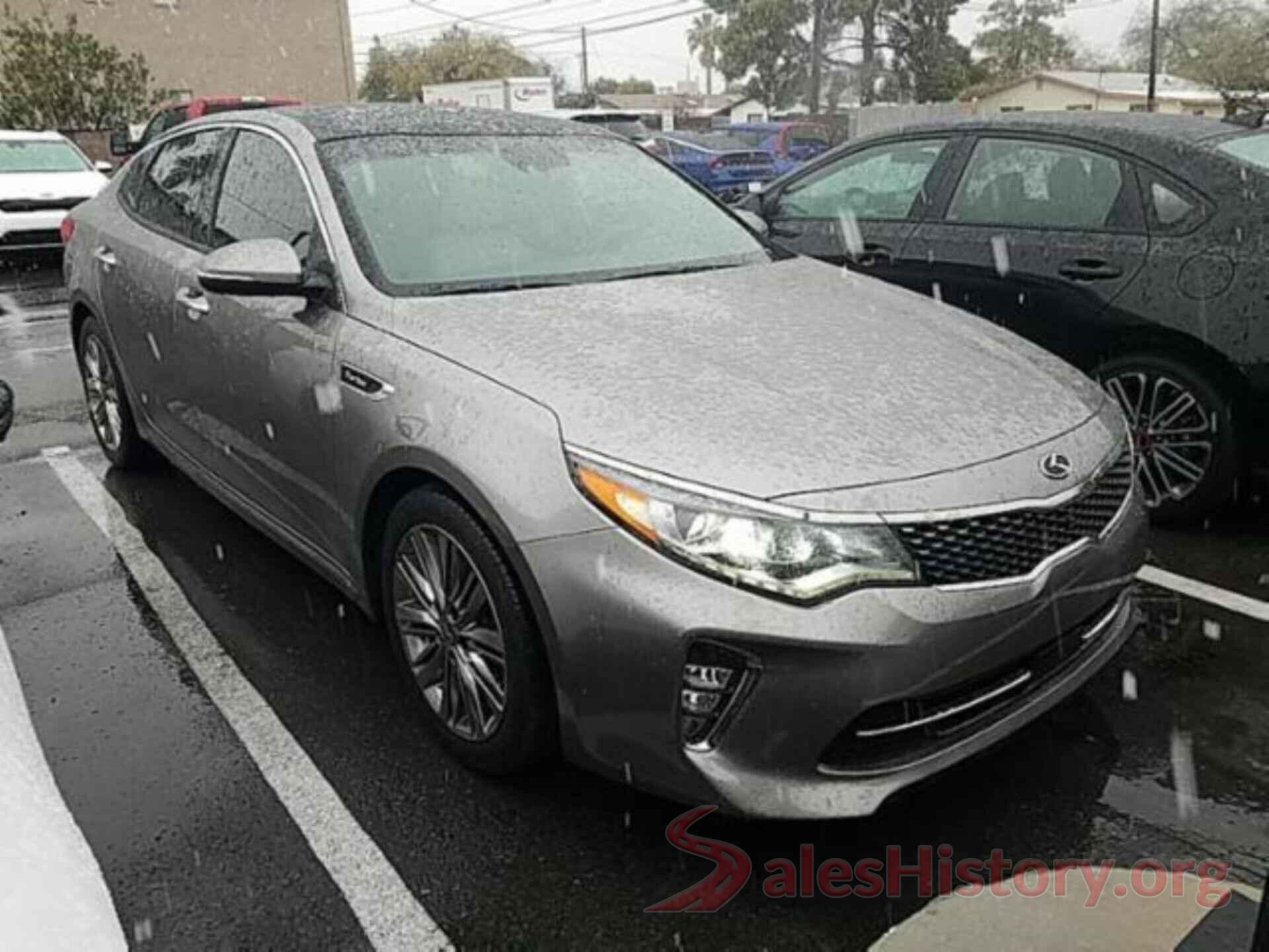 5XXGV4L22JG231230 2018 KIA OPTIMA