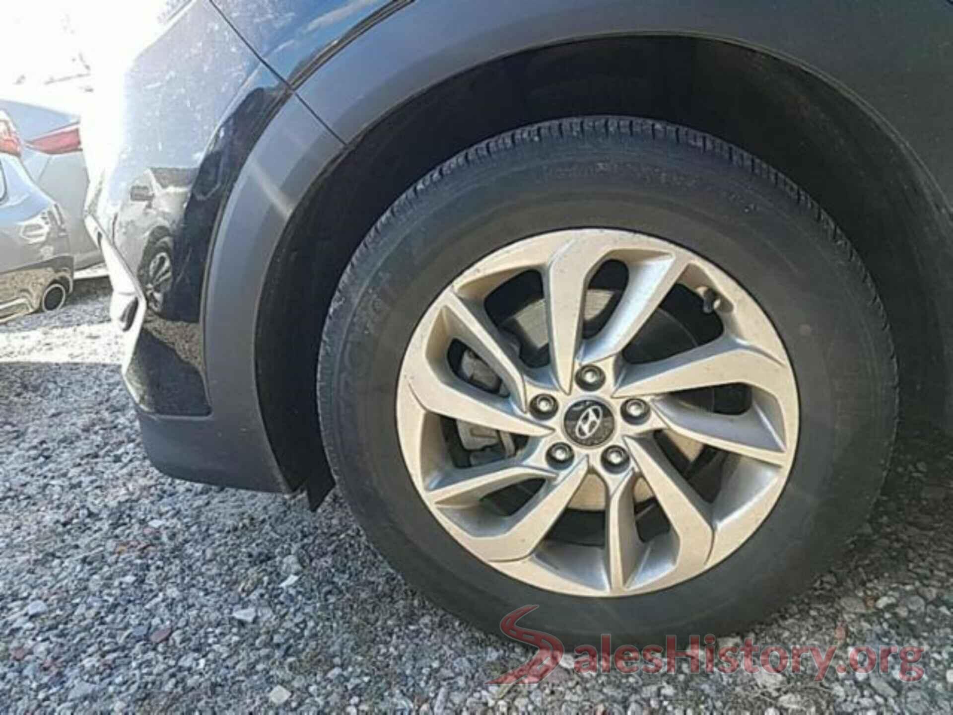 KM8J3CA42HU524863 2017 HYUNDAI TUCSON