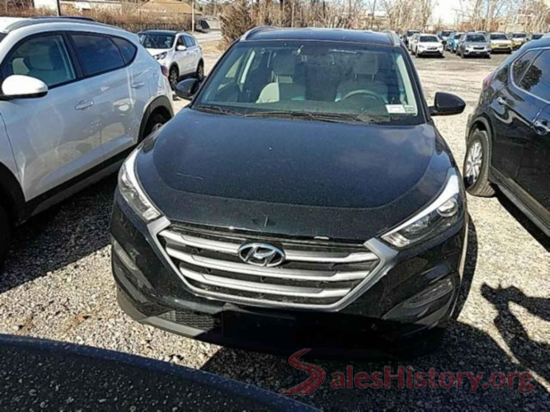 KM8J3CA42HU524863 2017 HYUNDAI TUCSON