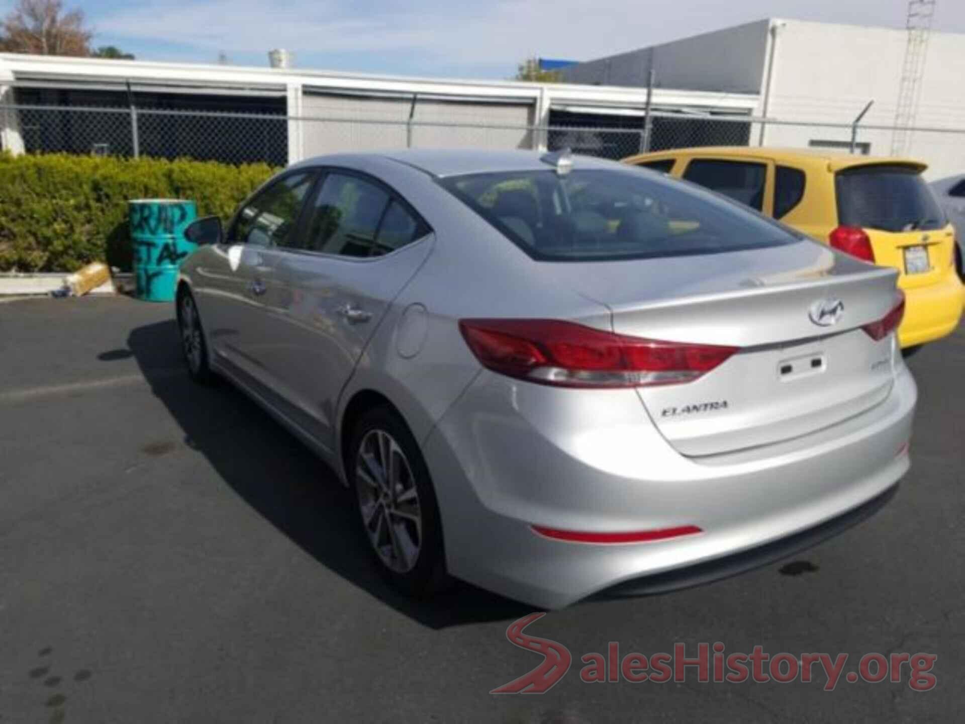 5NPD84LF3HH060824 2017 HYUNDAI ELANTRA