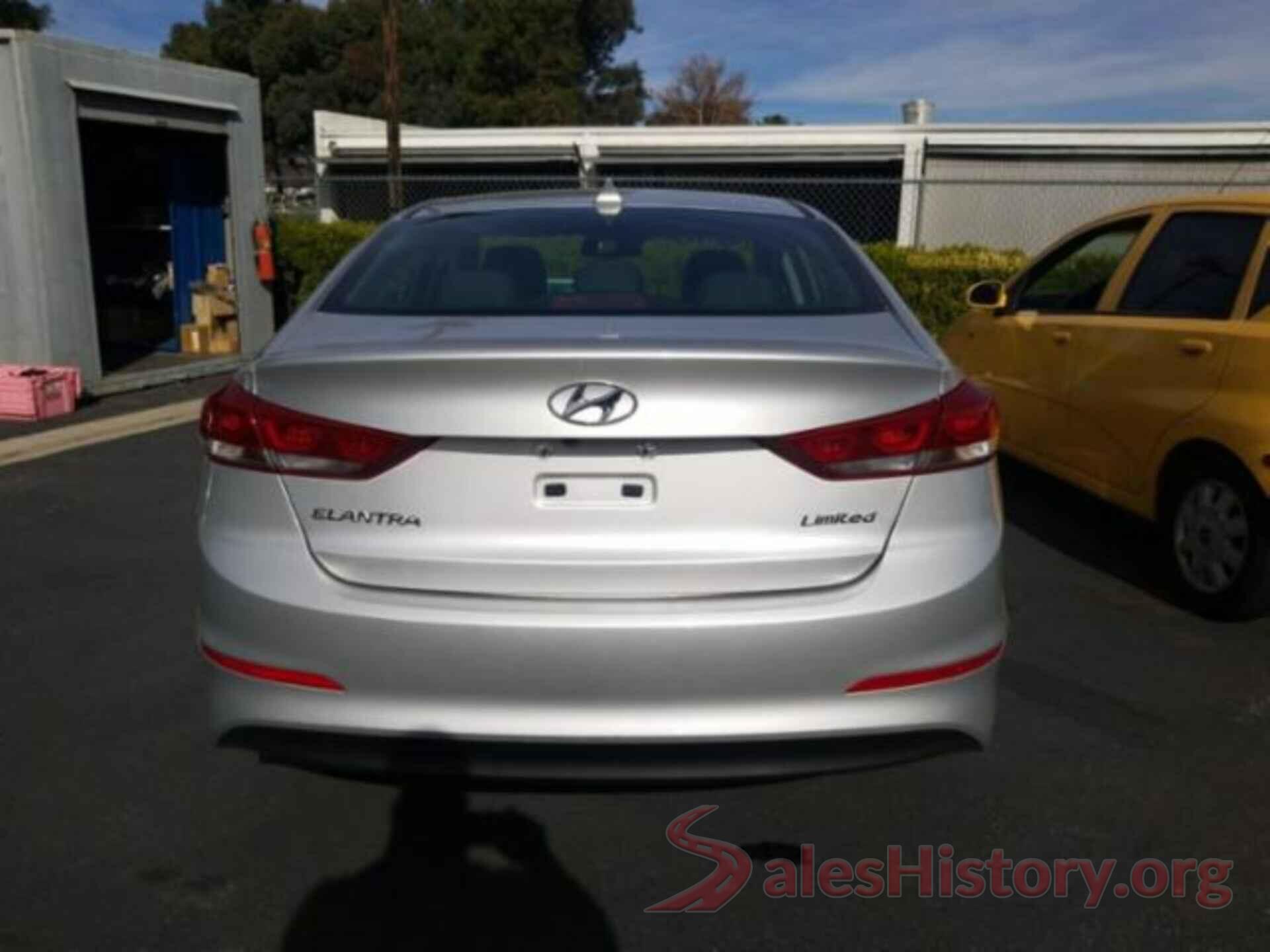 5NPD84LF3HH060824 2017 HYUNDAI ELANTRA