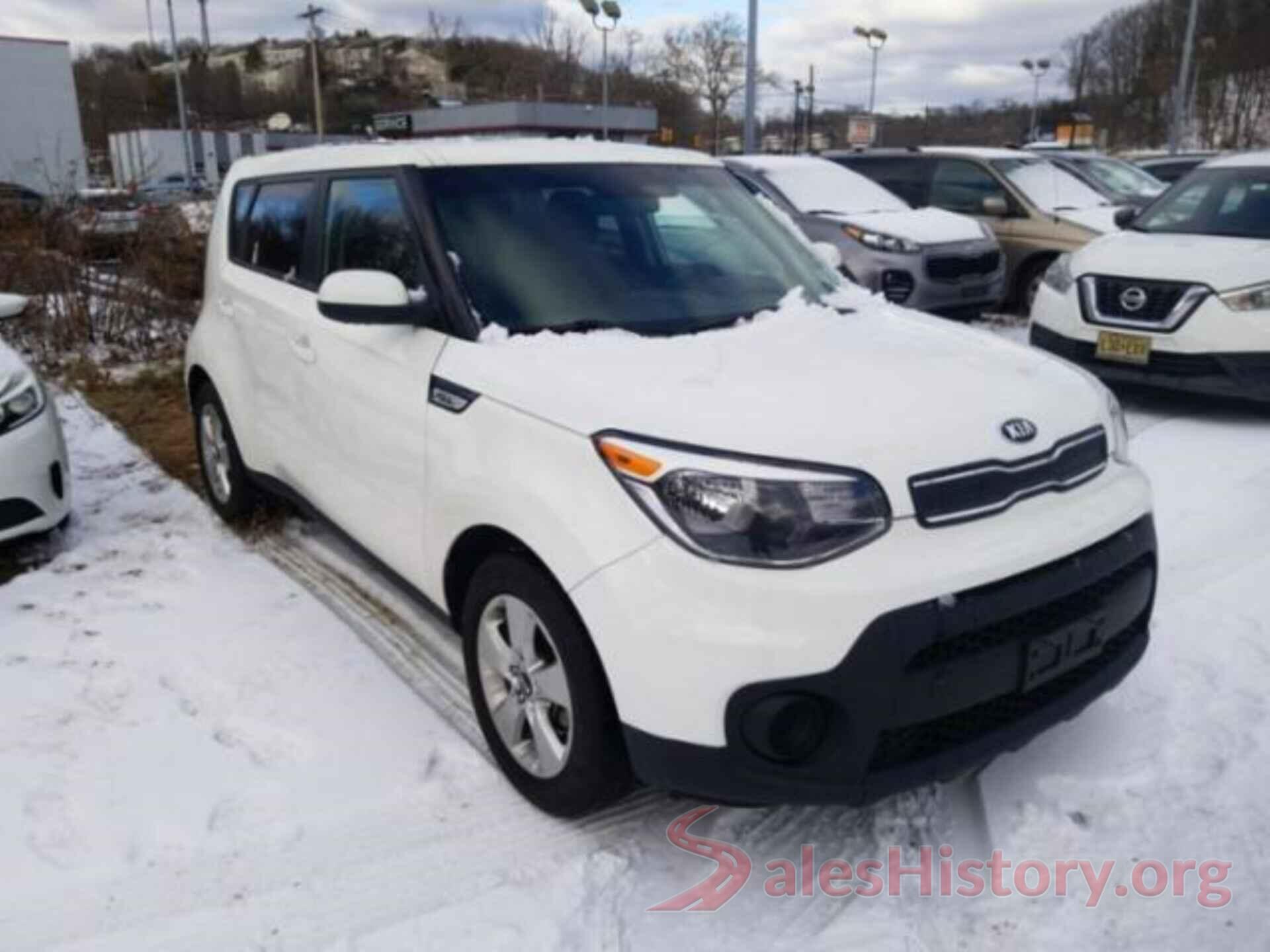 KNDJN2A20J7564676 2018 KIA SOUL