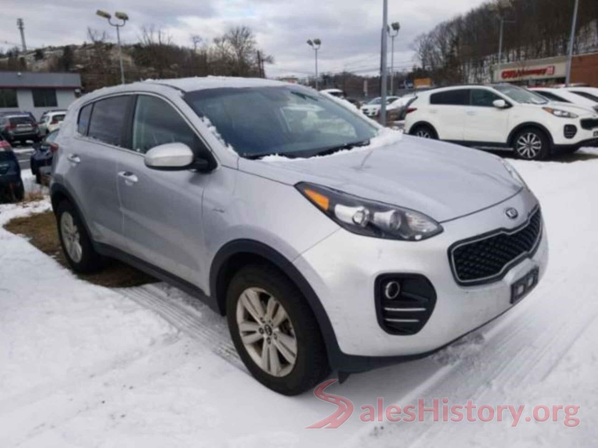 KNDPMCAC6J7448541 2018 KIA SPORTAGE