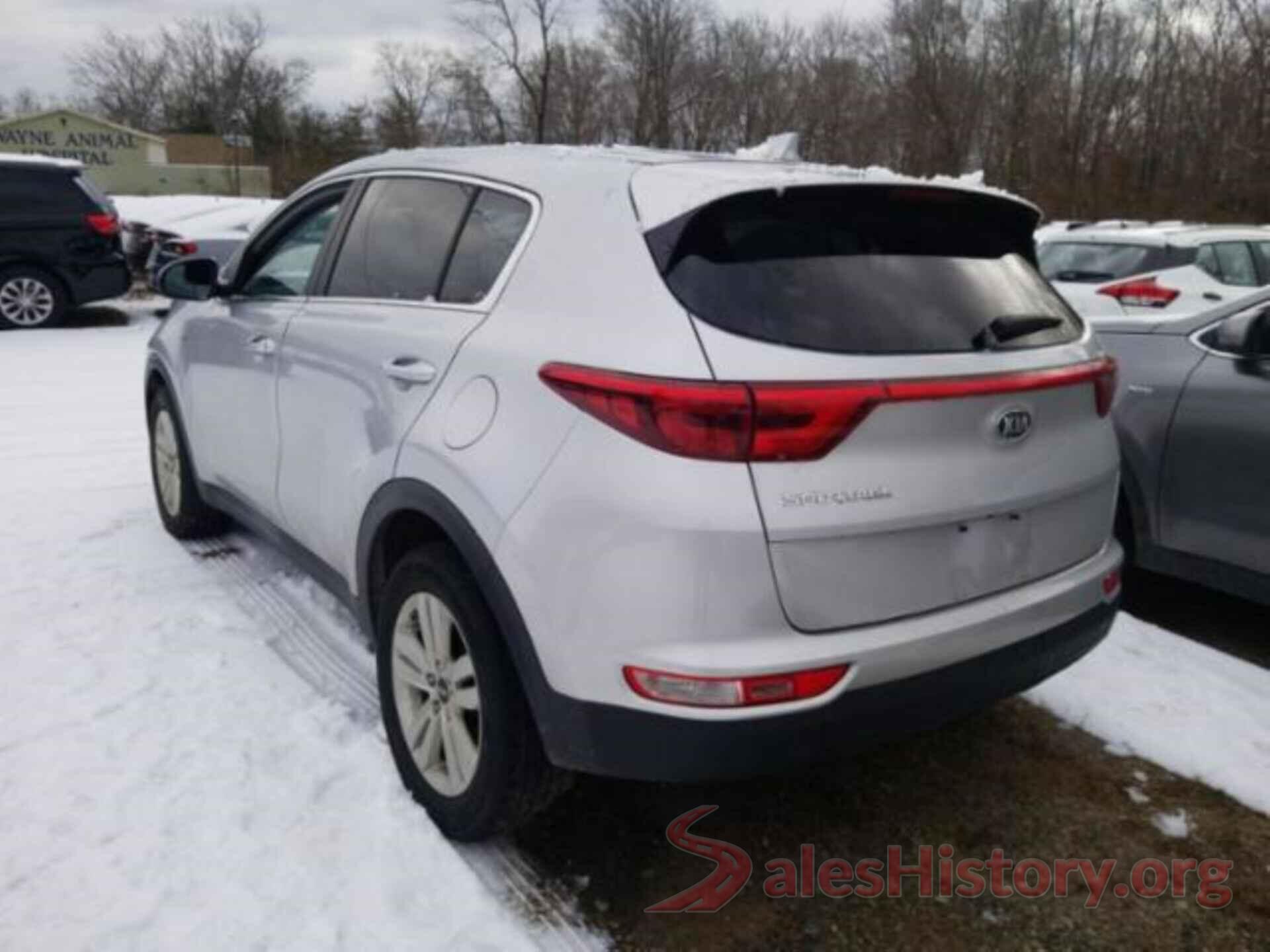 KNDPMCAC6J7448541 2018 KIA SPORTAGE