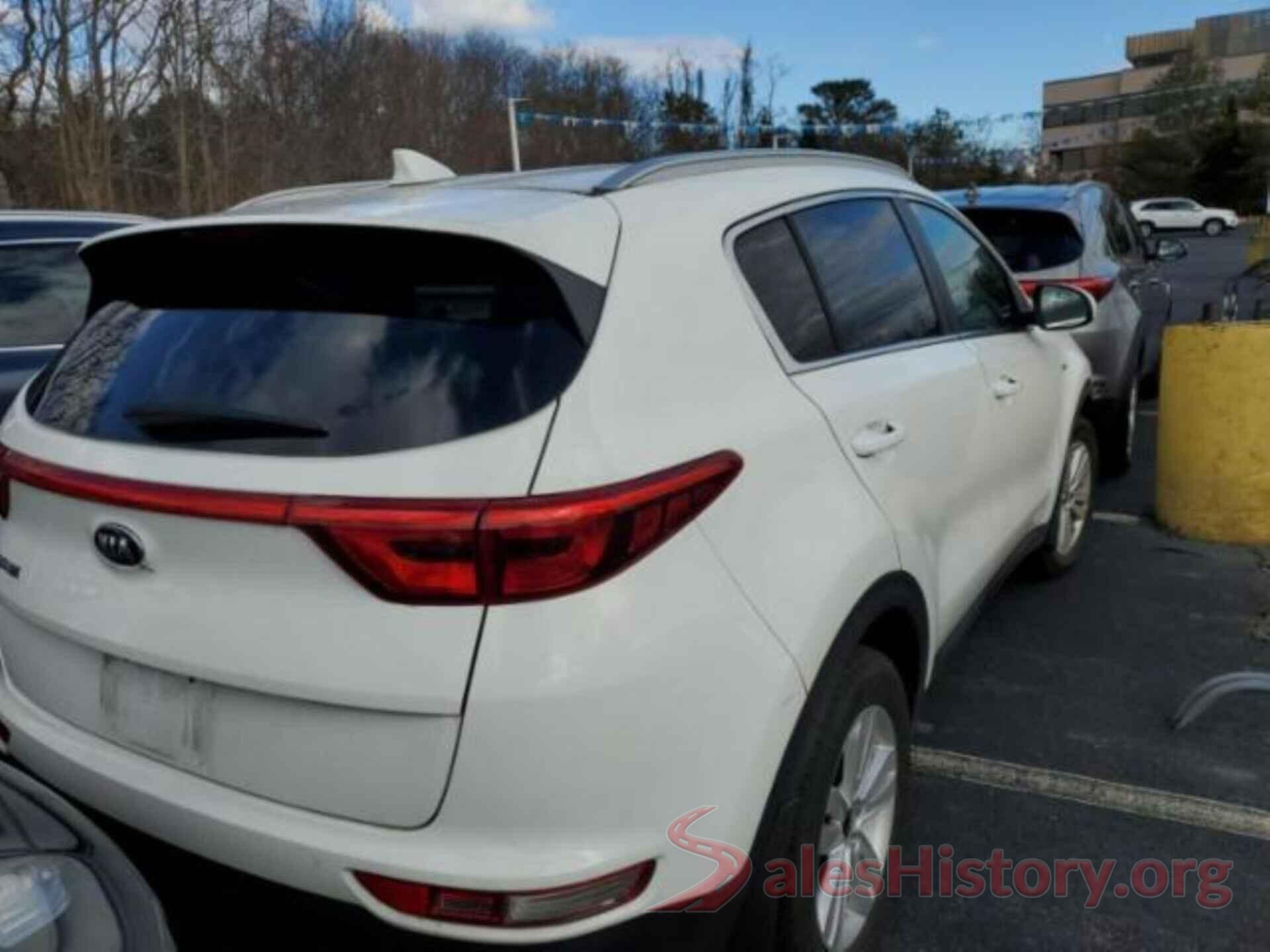 KNDPMCACXJ7450261 2018 KIA SPORTAGE