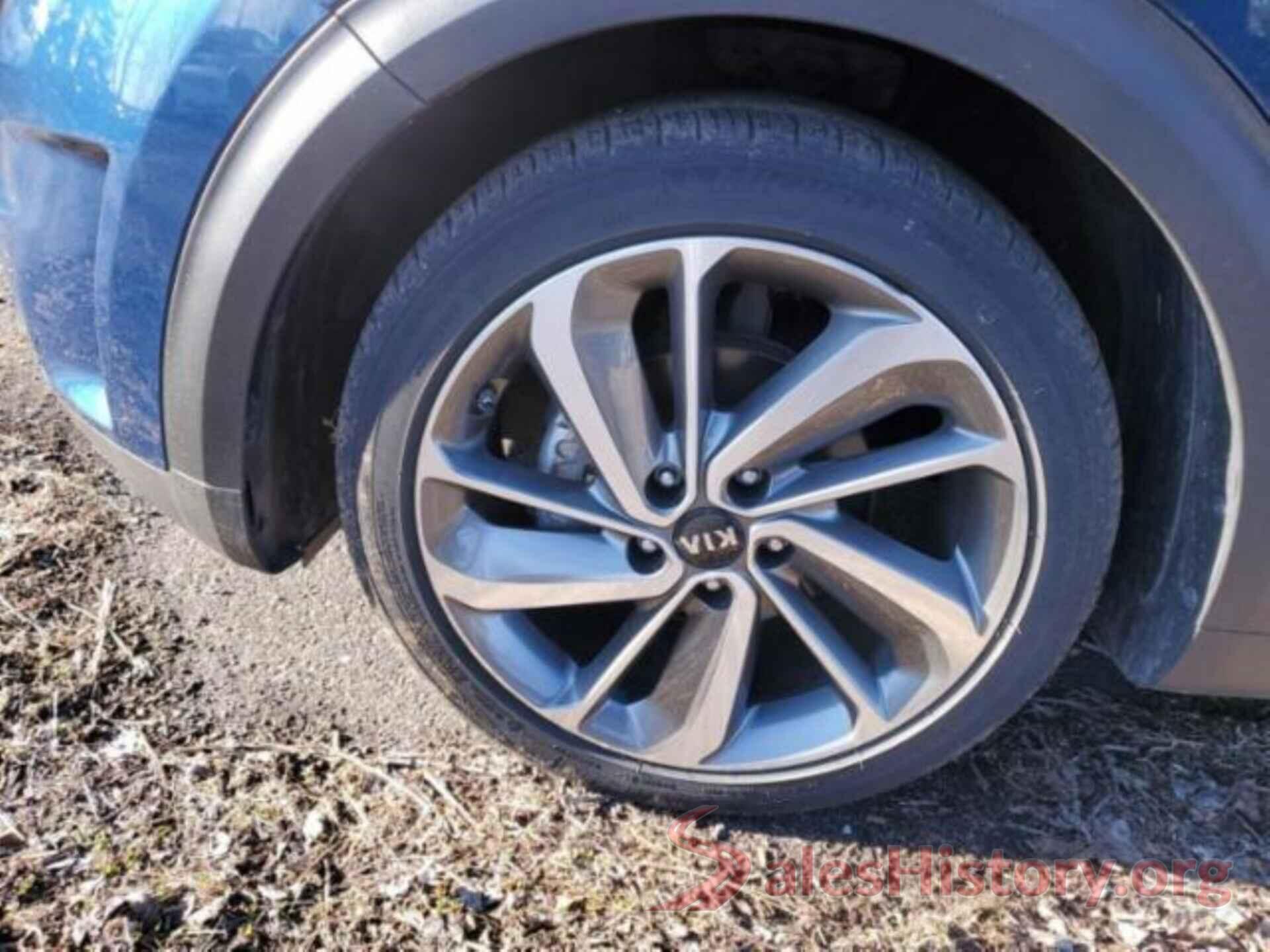 KNDCE3LC9J5125198 2018 KIA NIRO