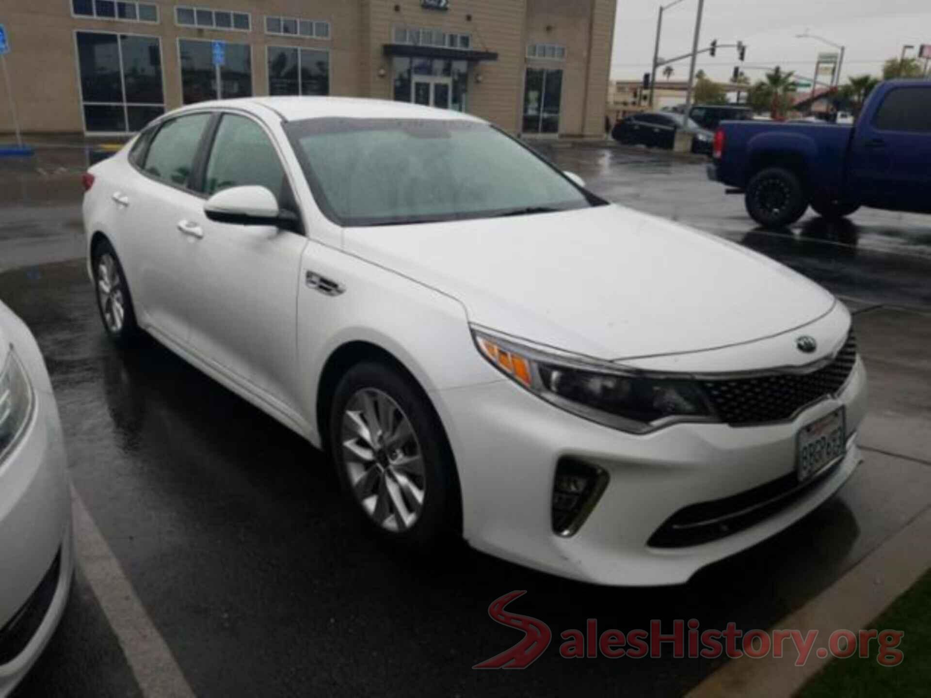 5XXGT4L31JG203627 2018 KIA OPTIMA