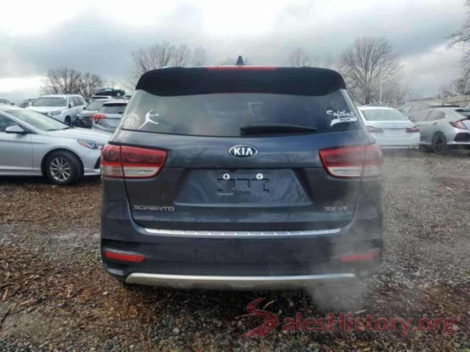 5XYPKDA56JG364235 2018 KIA SORENTO